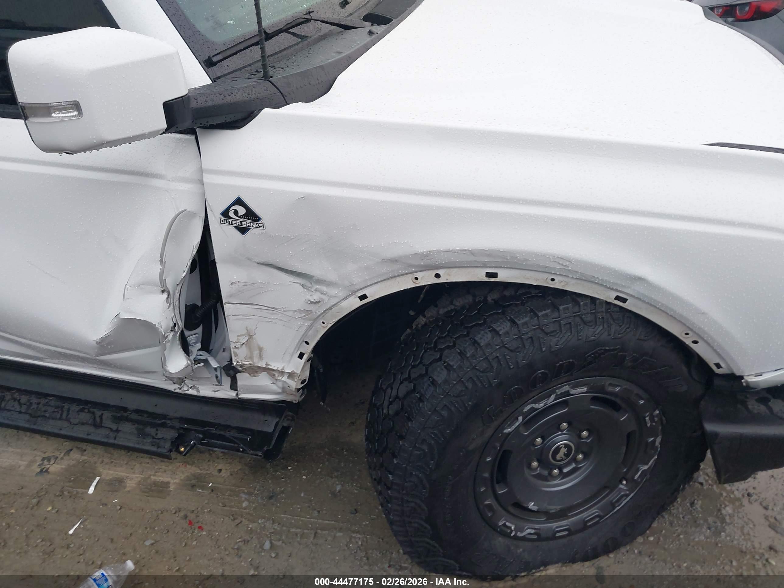 FORD BRONCO image 6