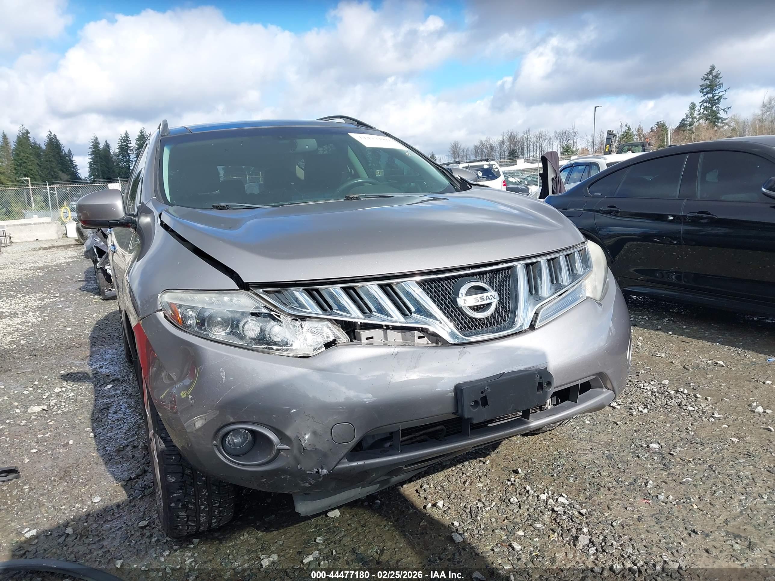 NISSAN MURANO image 6