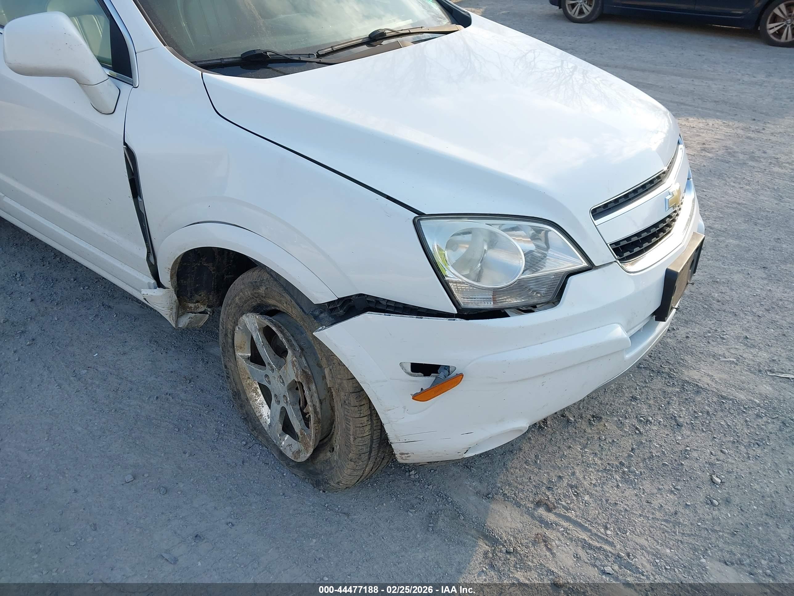 CHEVROLET CAPTIVA image 6