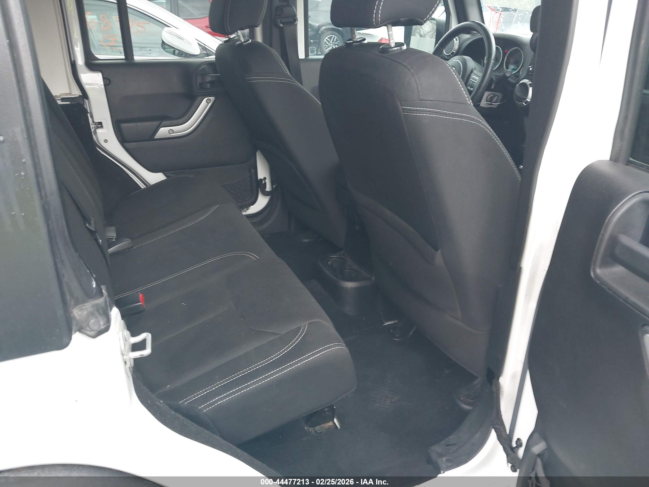 JEEP WRANGLER image 8