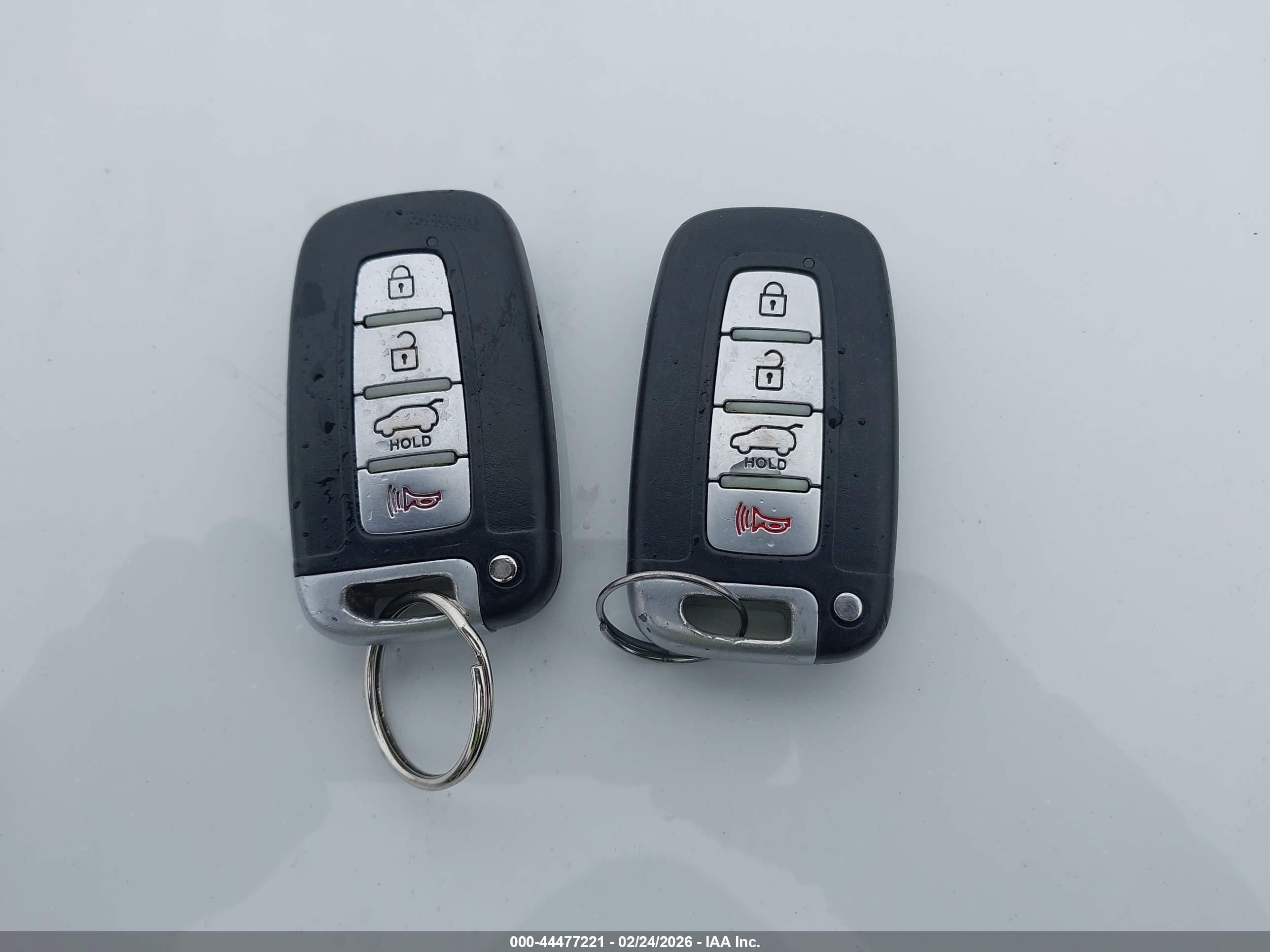KIA SORENTO image 11