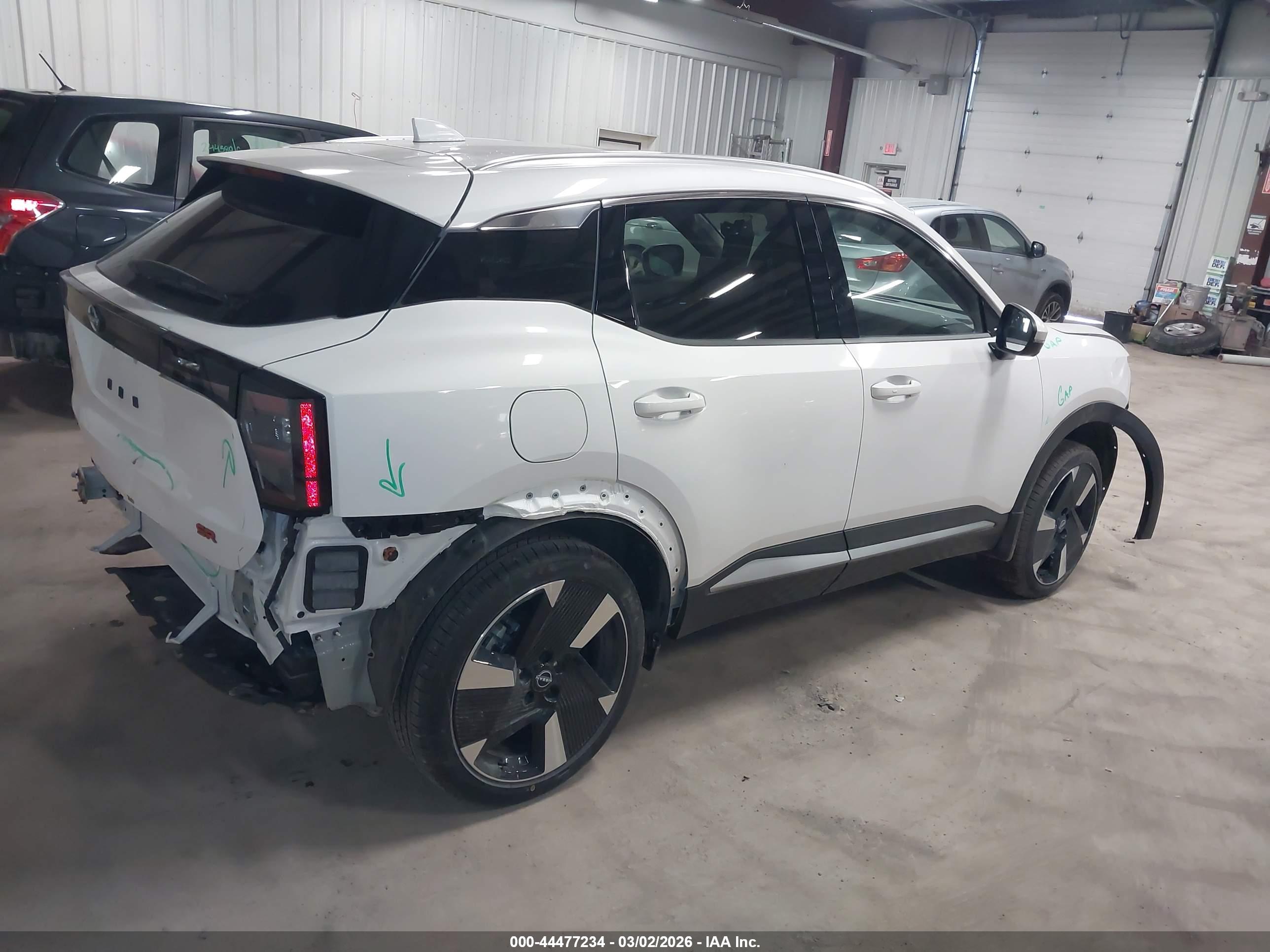 NISSAN KICKS image 4
