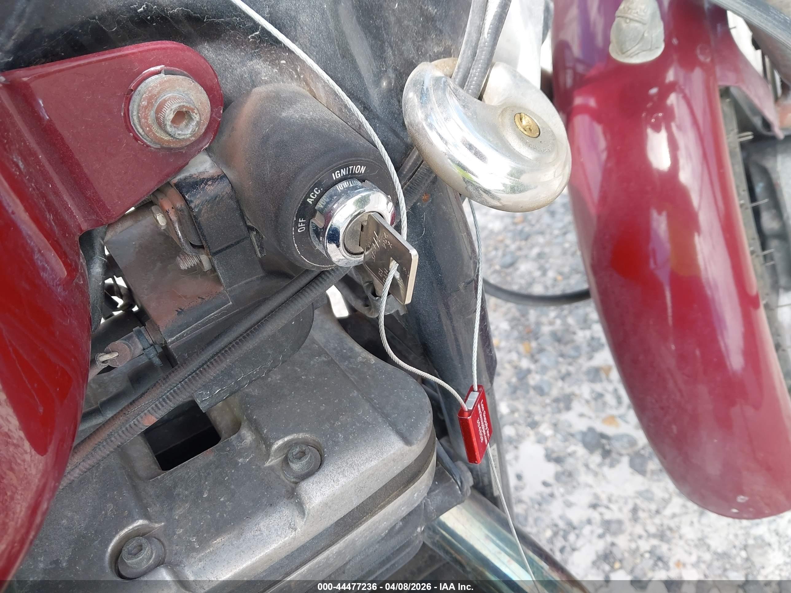 HARLEY-DAVIDSON XLH883 image 11