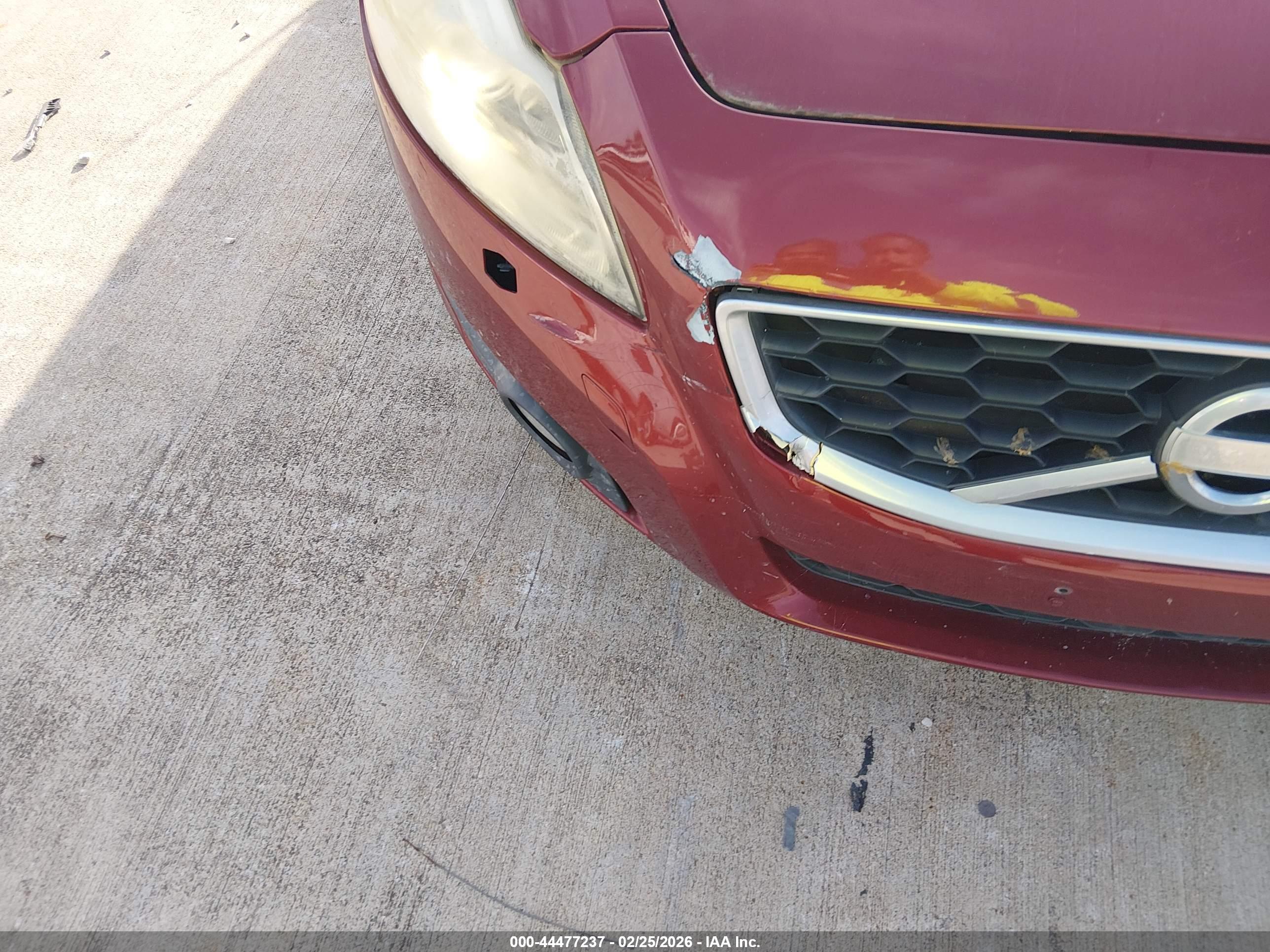 VOLVO C70 image 6