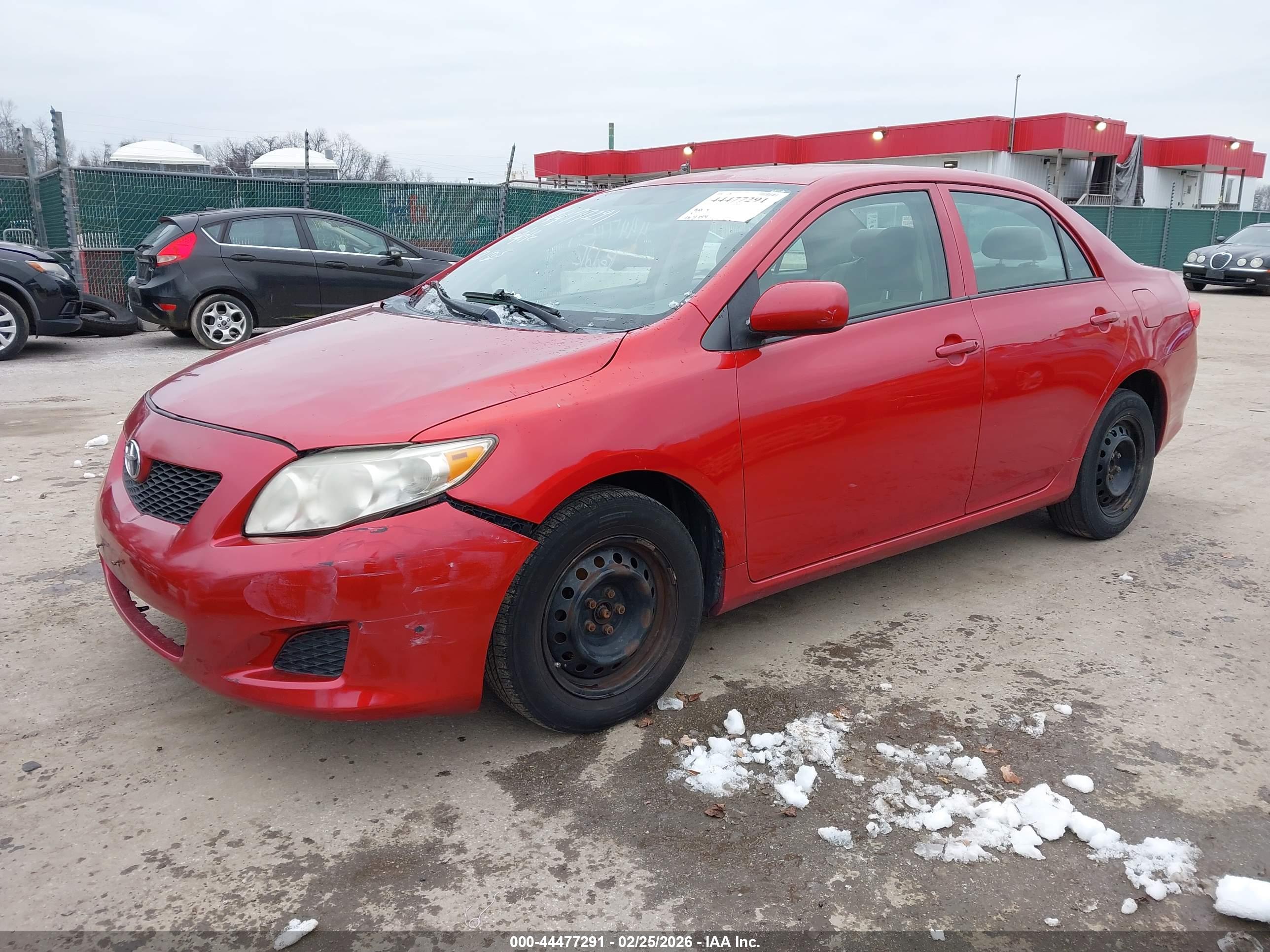 TOYOTA COROLLA image 2