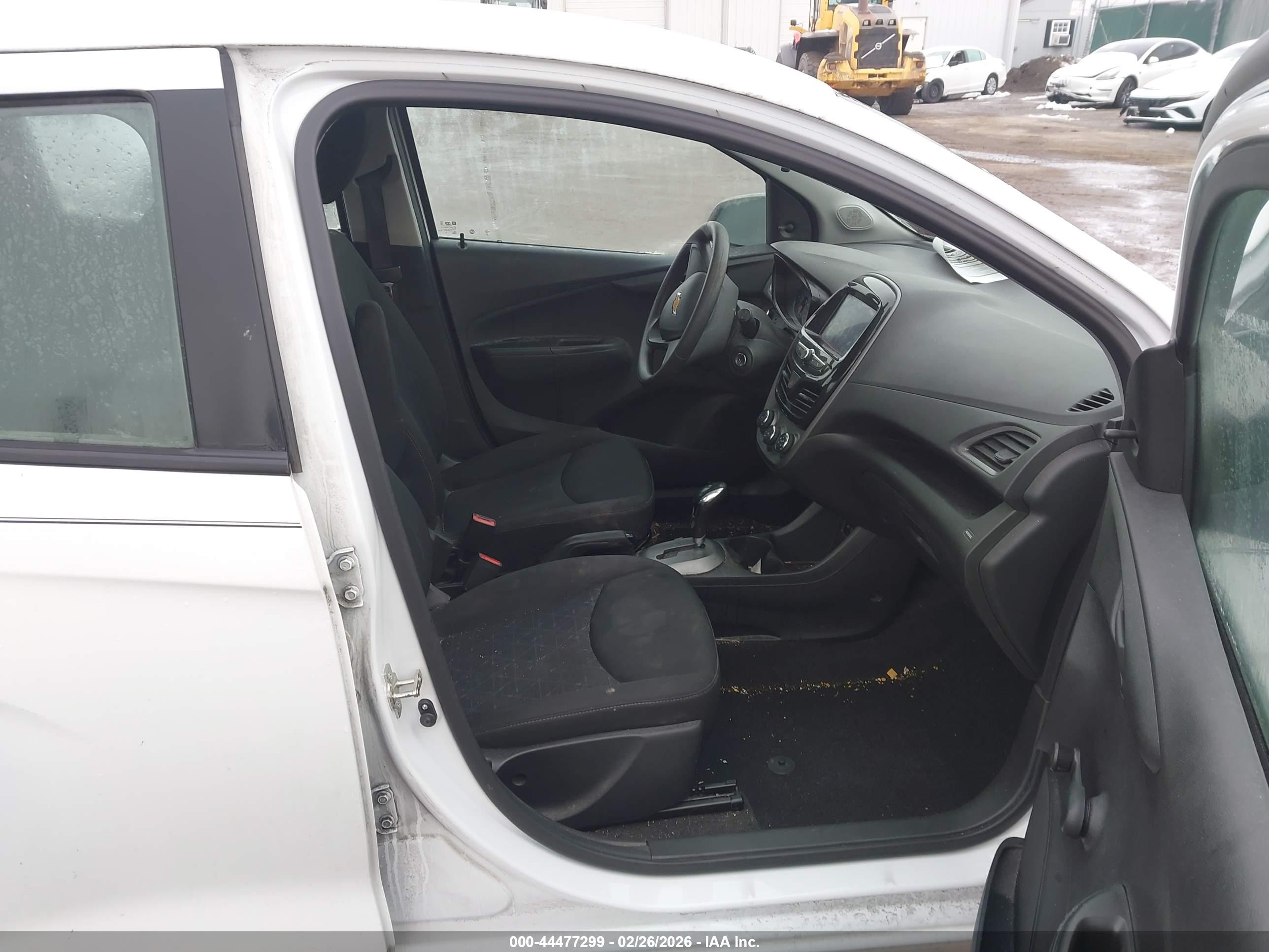 CHEVROLET SPARK image 5
