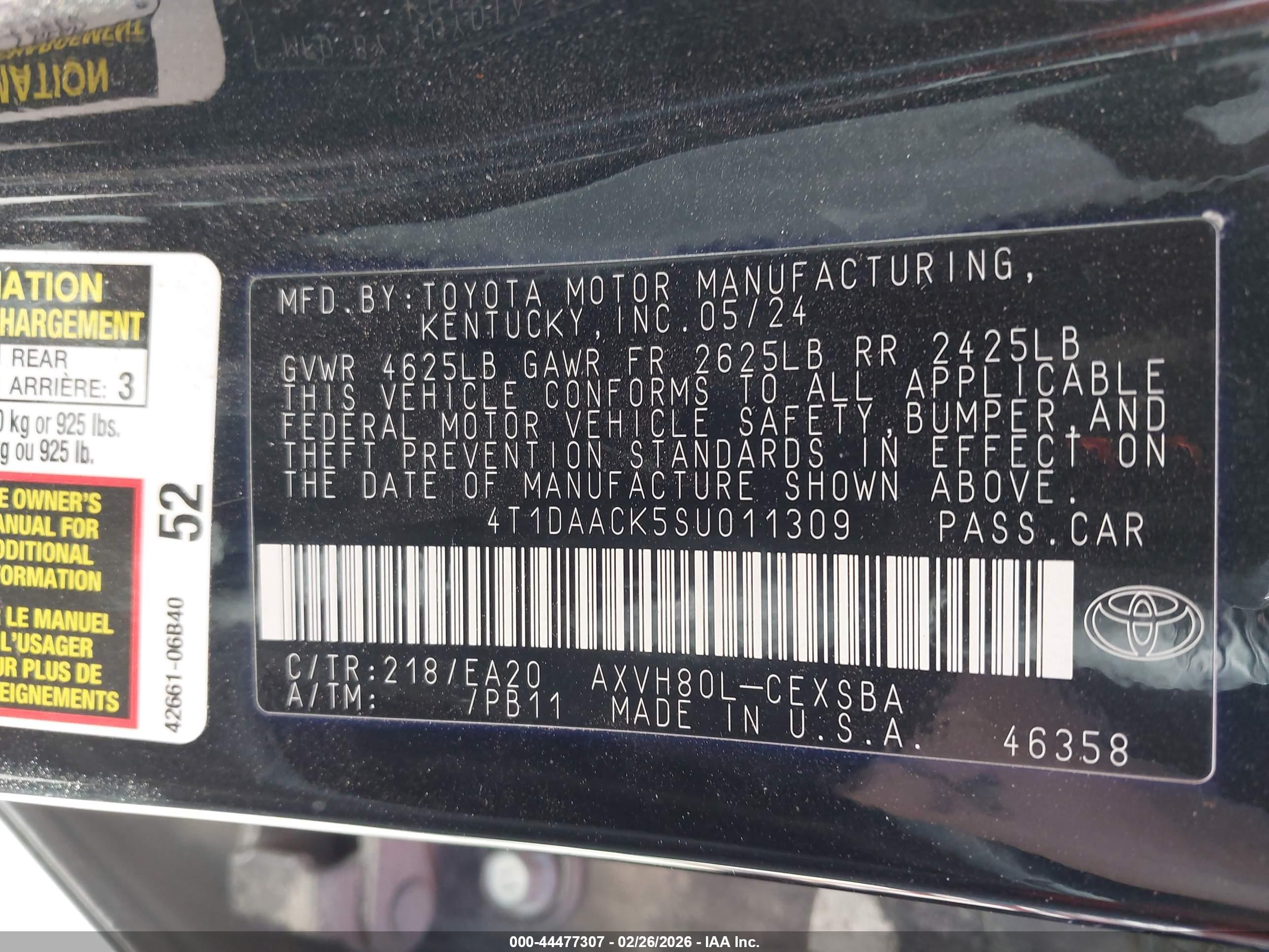 TOYOTA CAMRY image 9