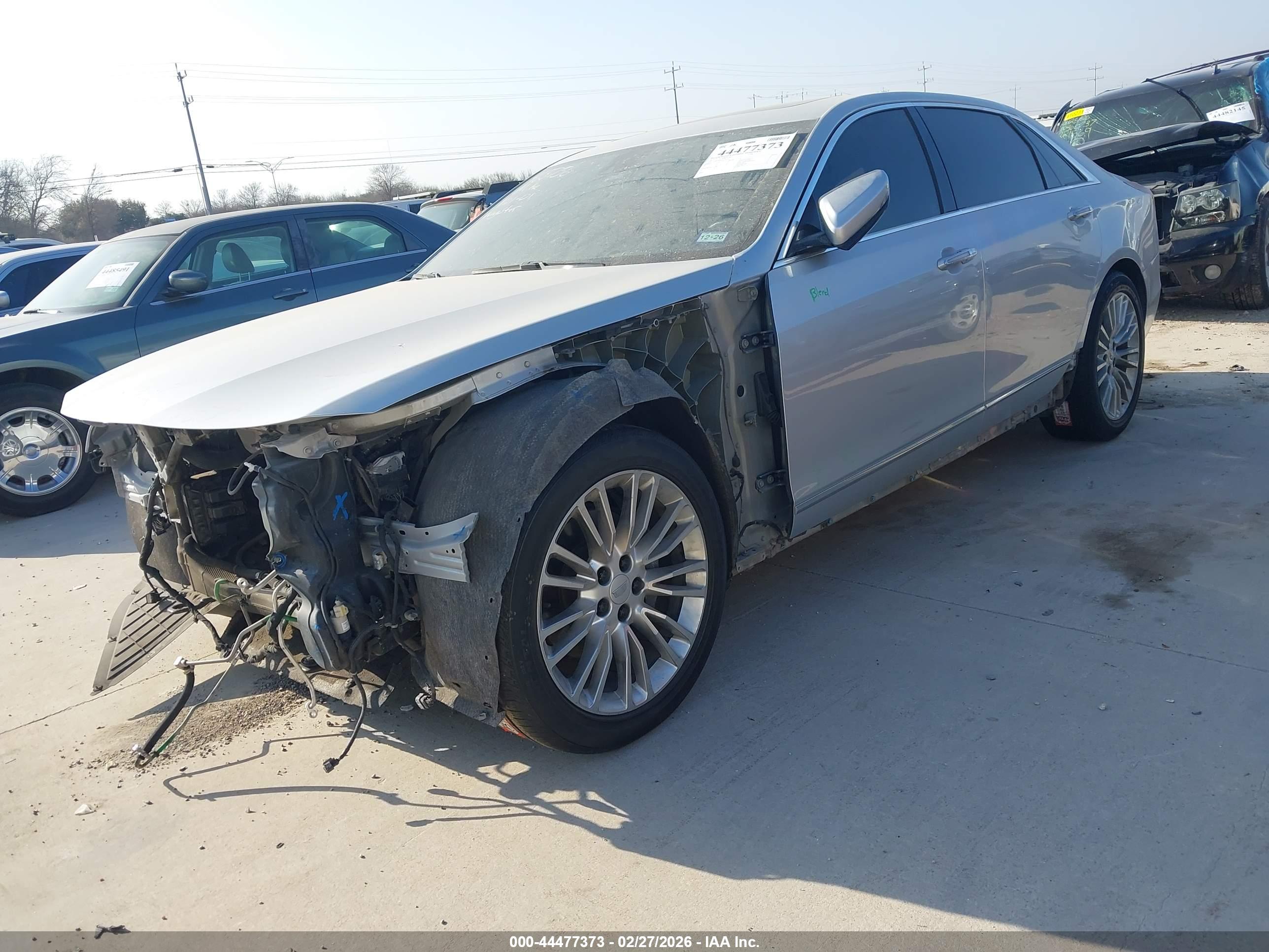 CADILLAC CT6 image 2