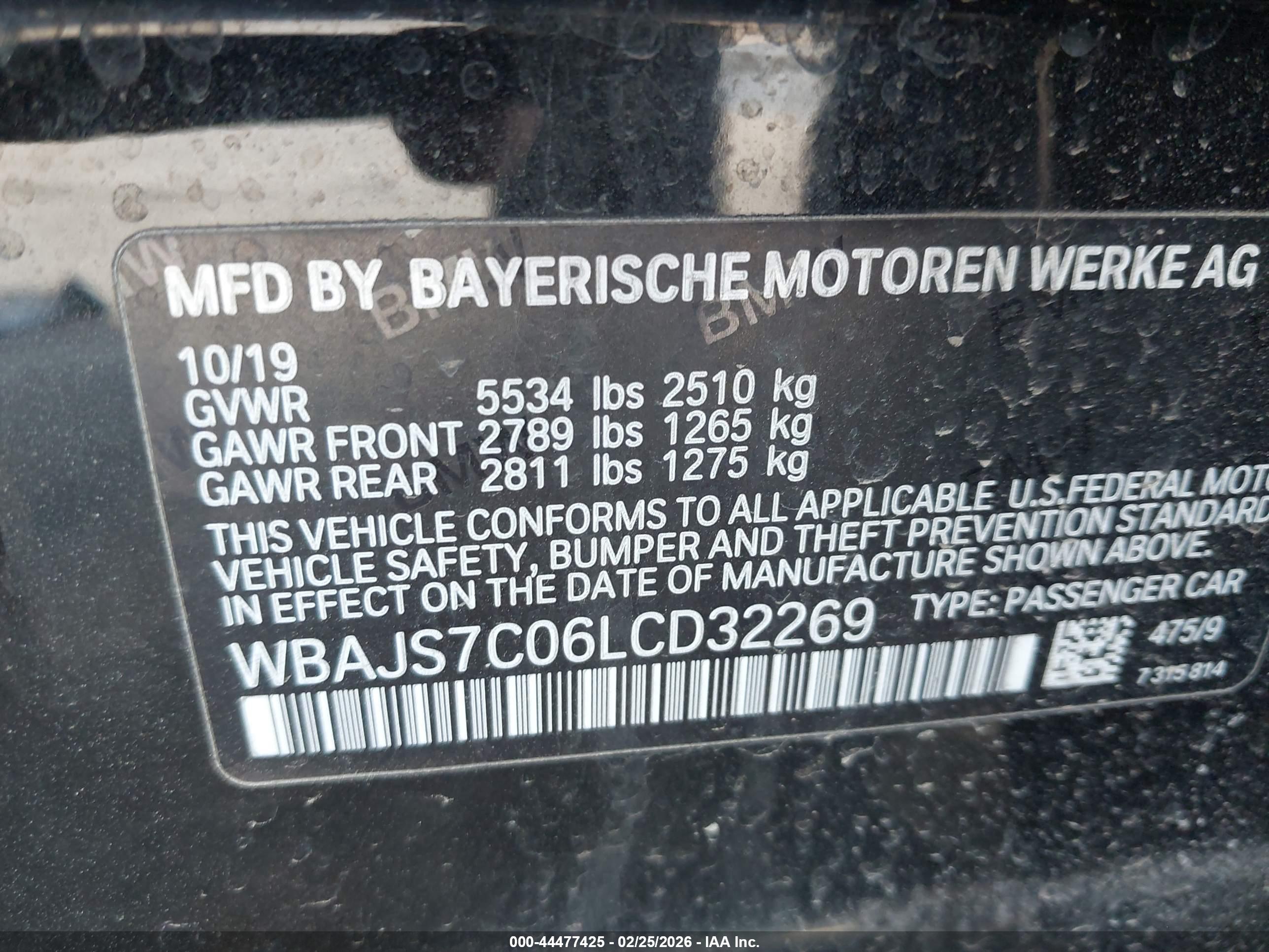 BMW M550I image 9
