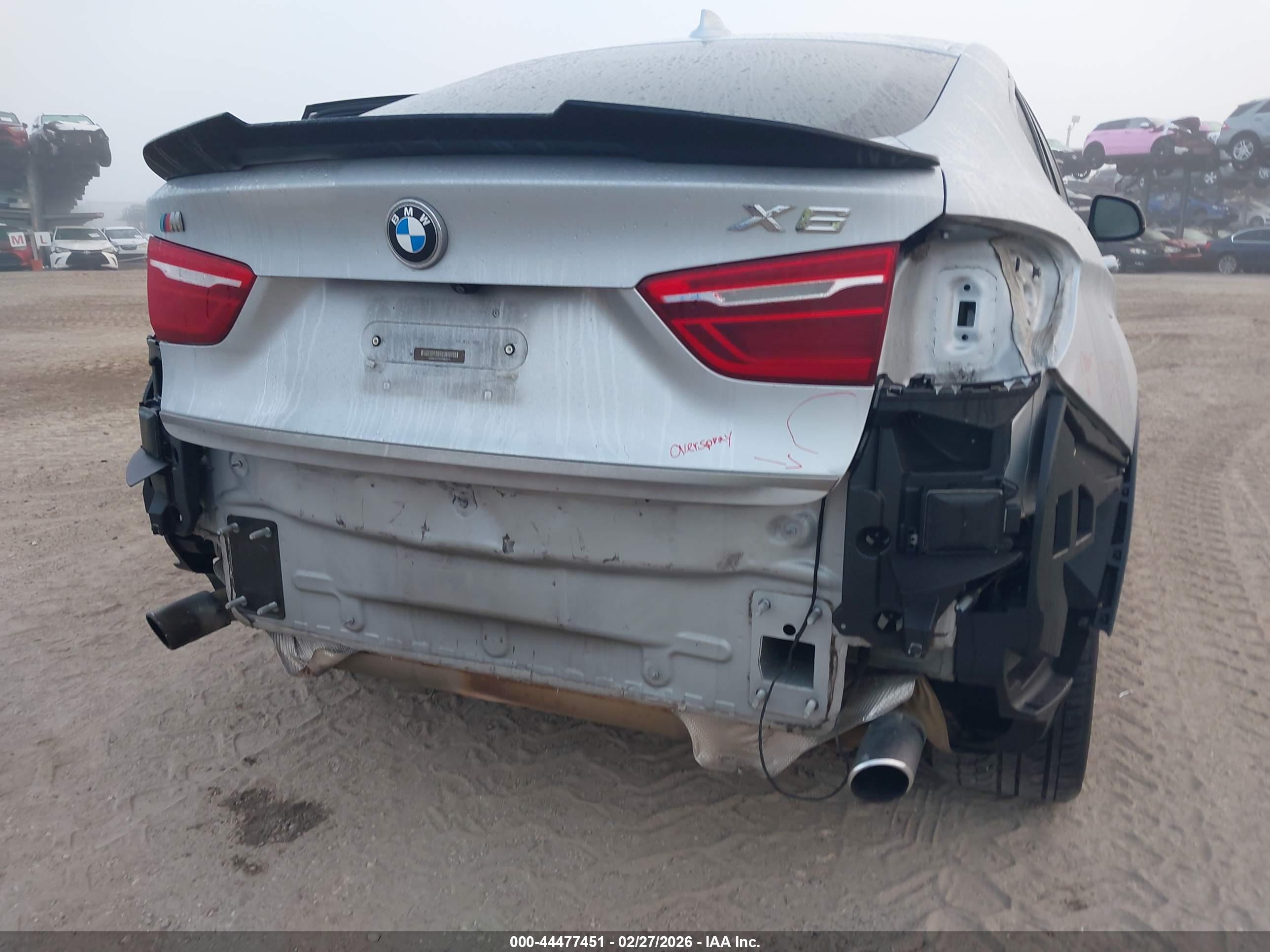 BMW X6 image 6