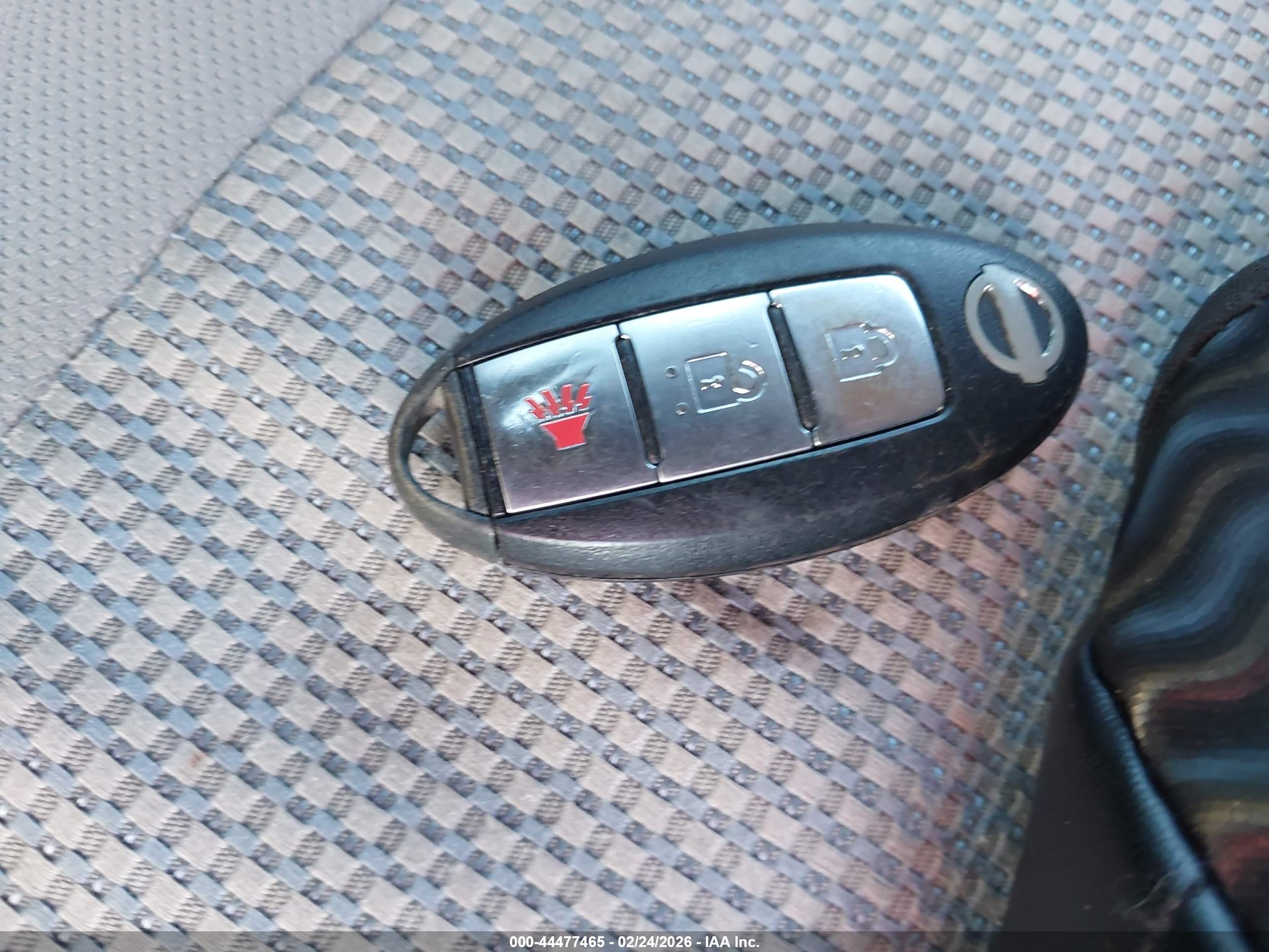 NISSAN ROGUE image 11