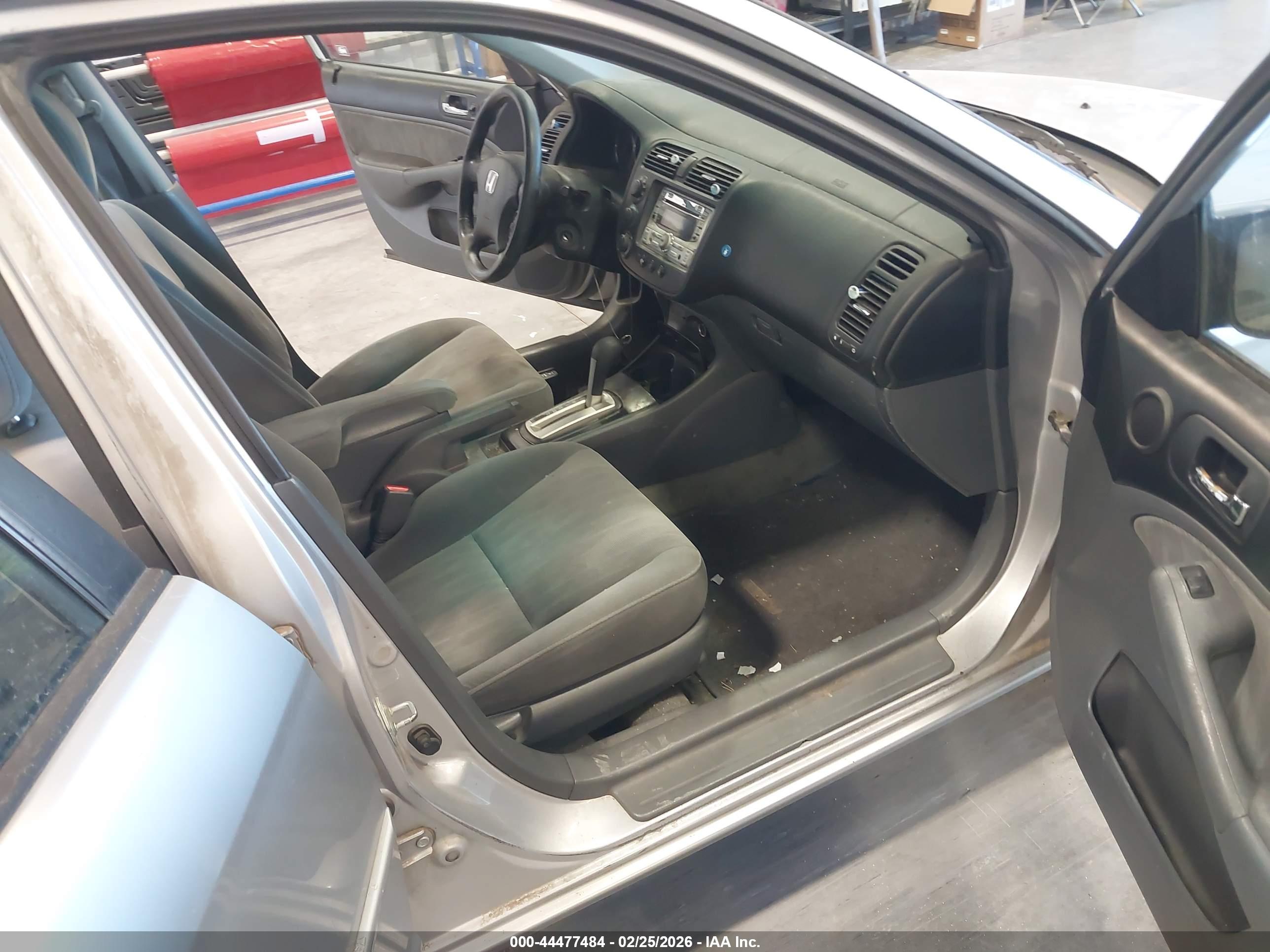 HONDA CIVIC image 5