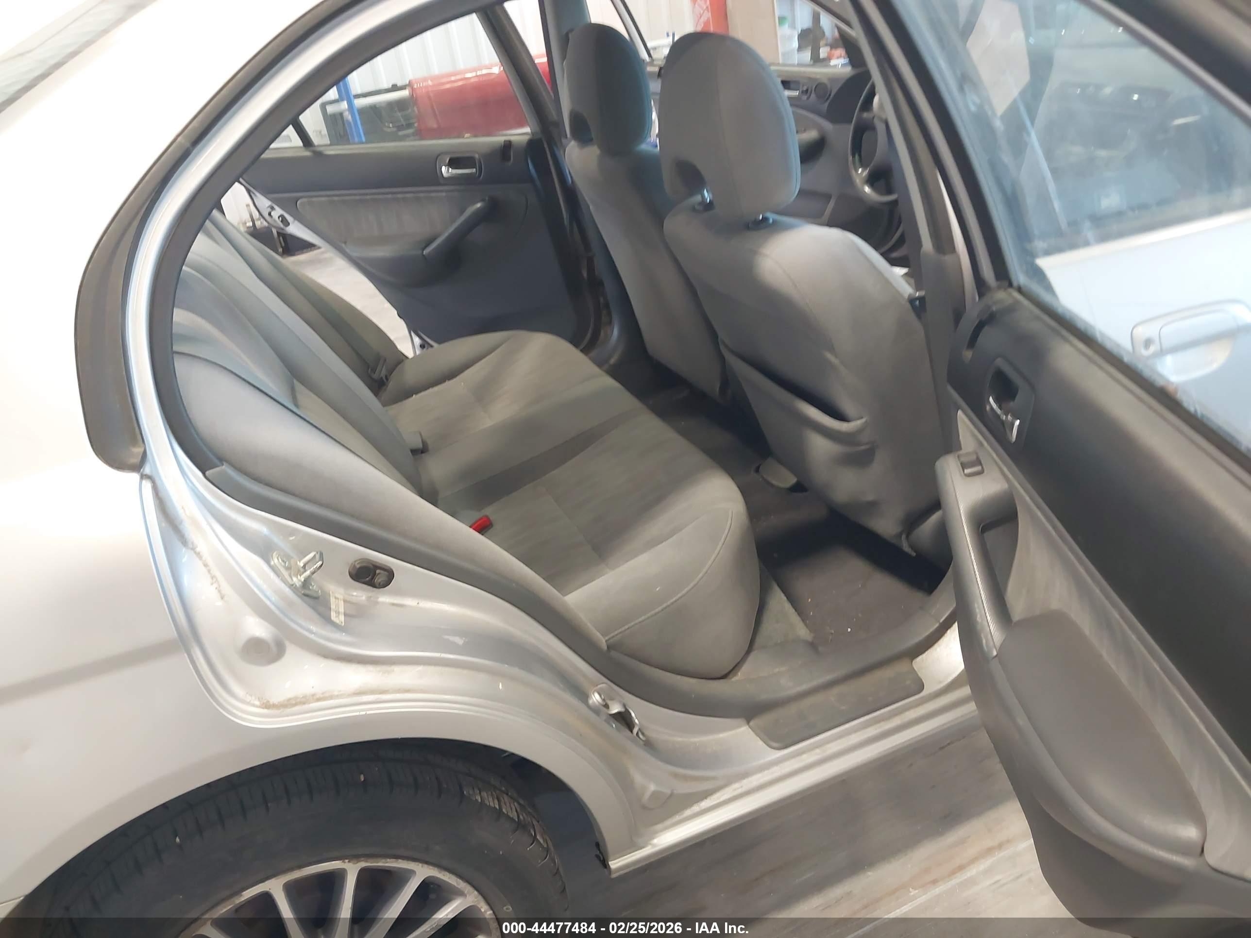 HONDA CIVIC image 8