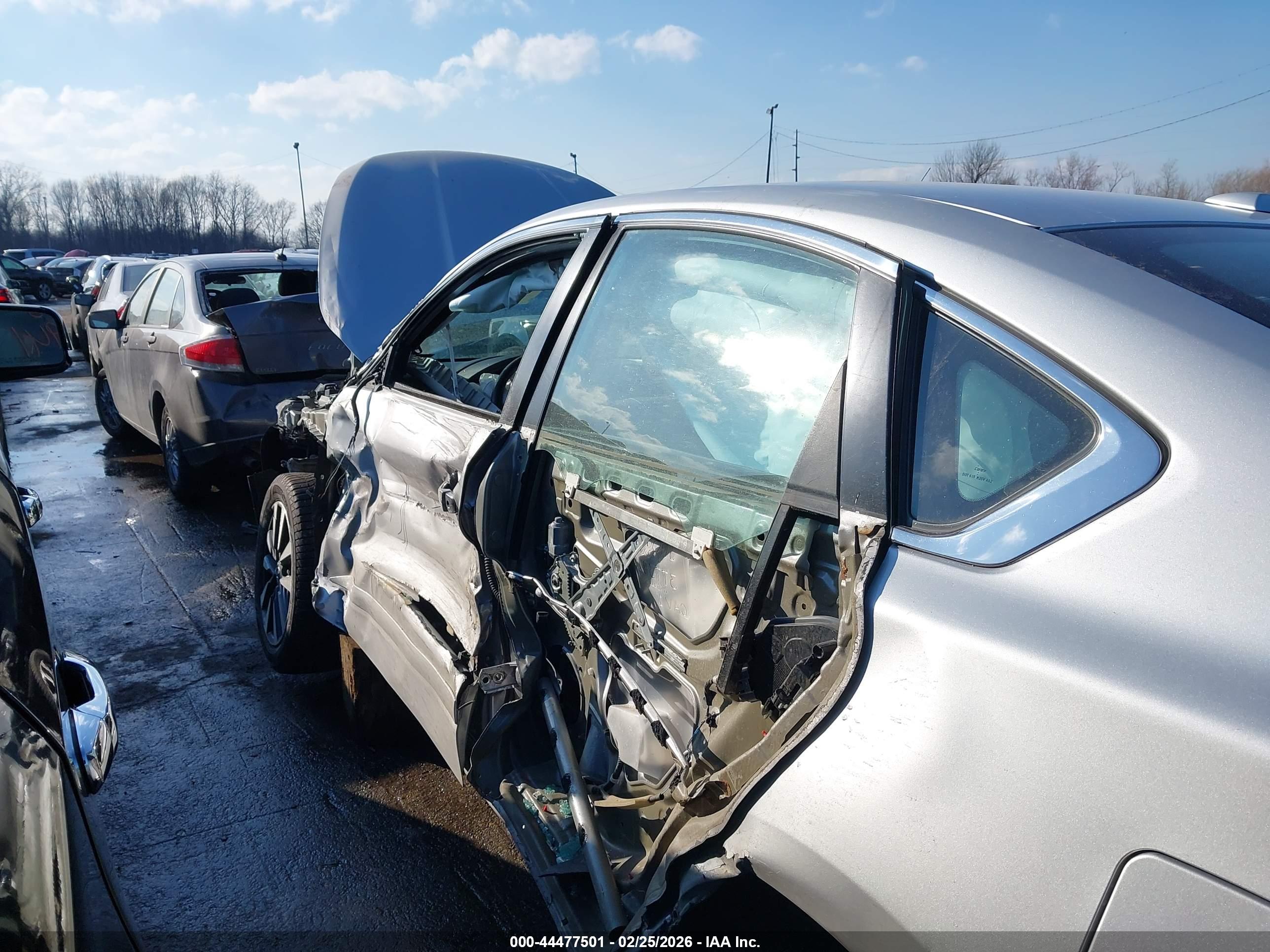 NISSAN ALTIMA image 6