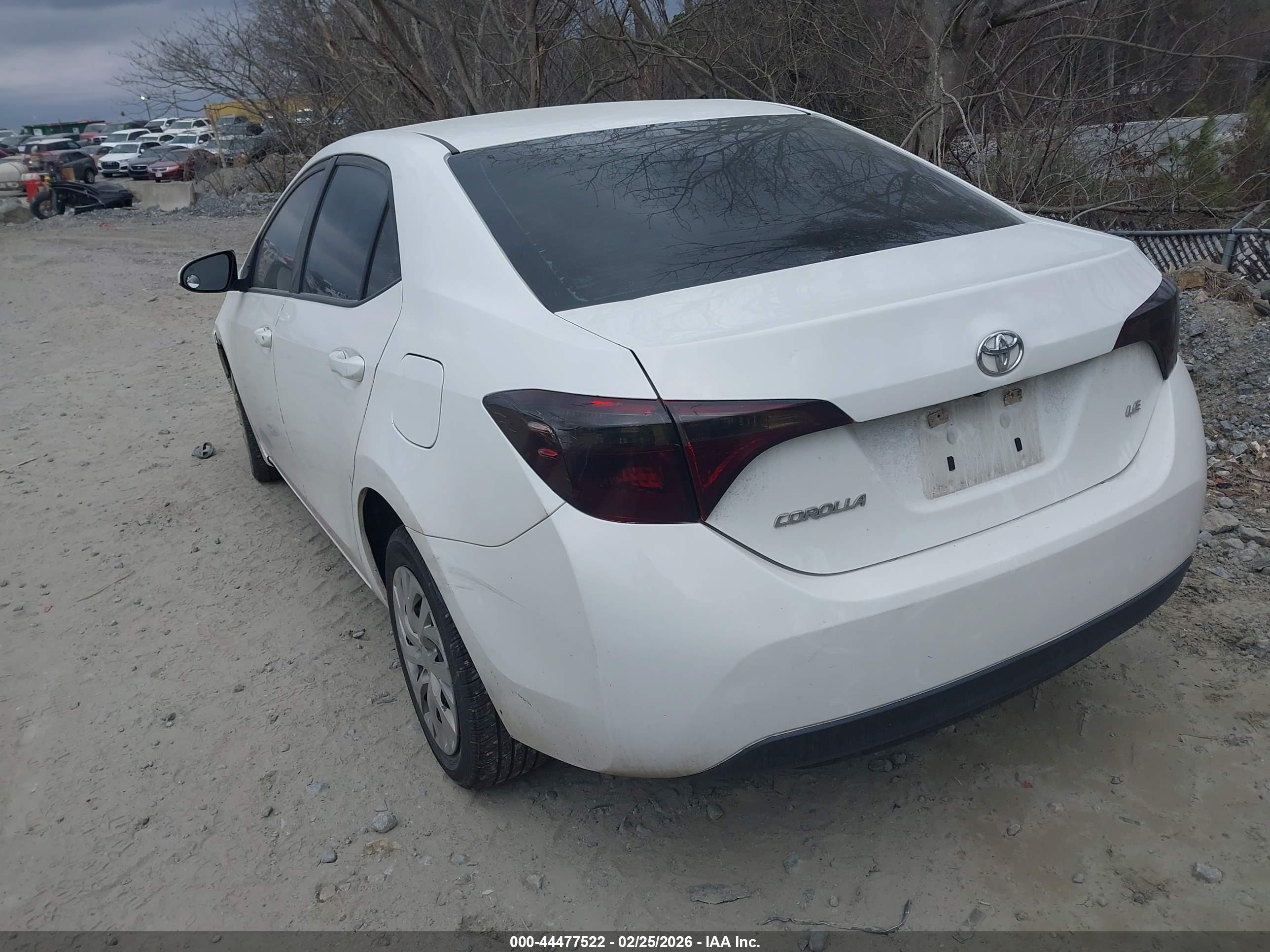 TOYOTA COROLLA image 3