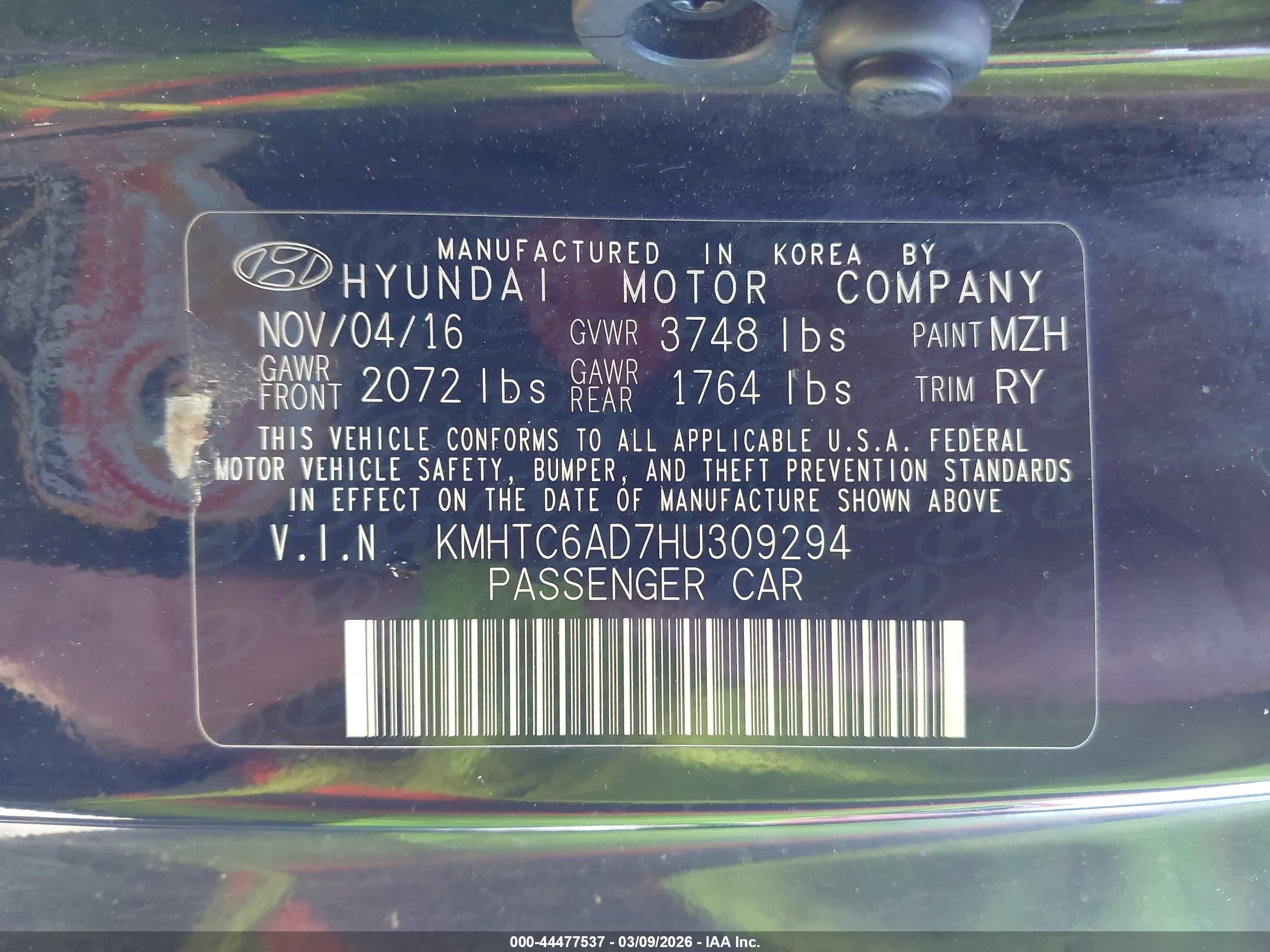 HYUNDAI VELOSTER image 9