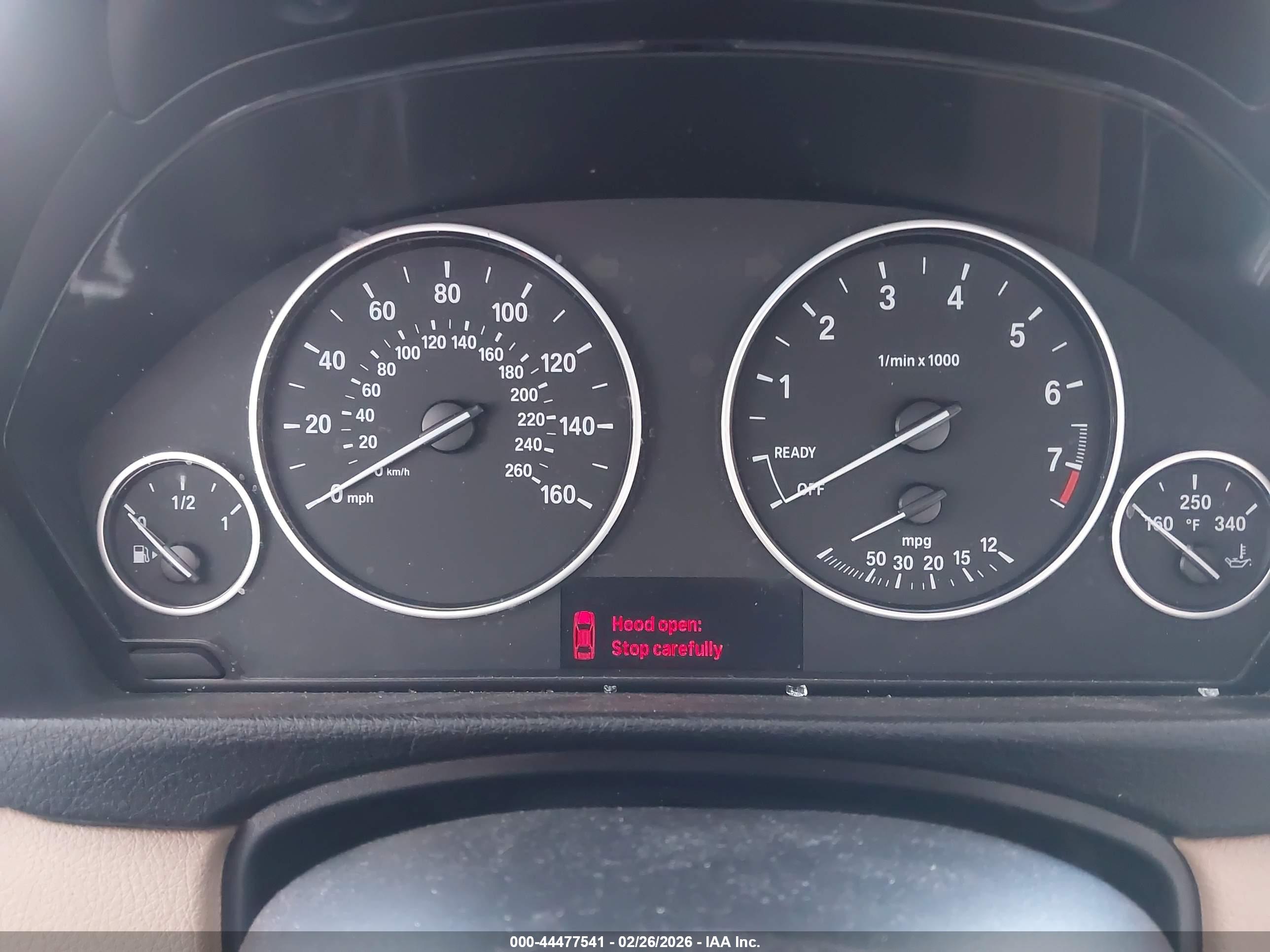 BMW 320I image 7