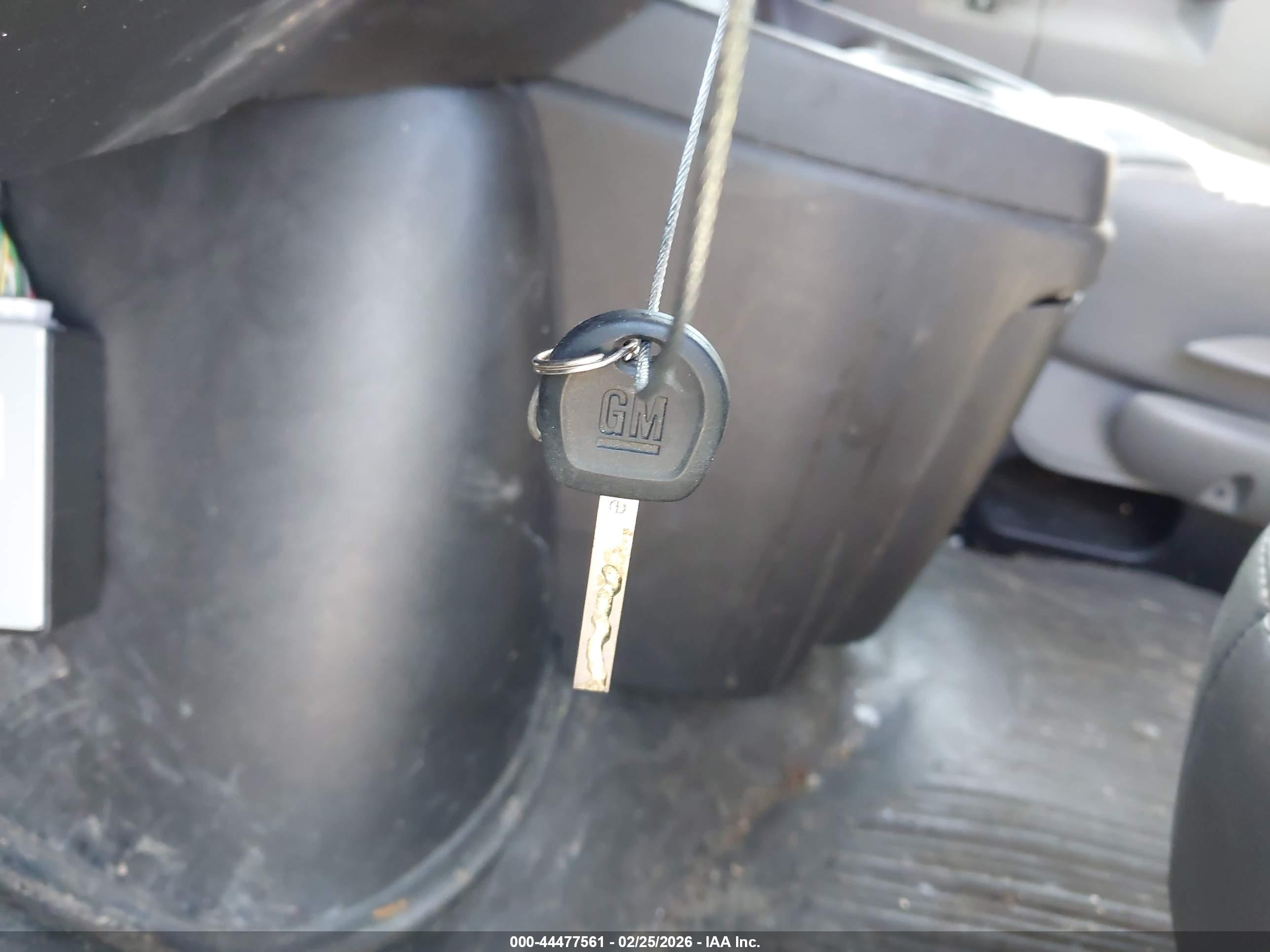 GMC SAVANA image 11