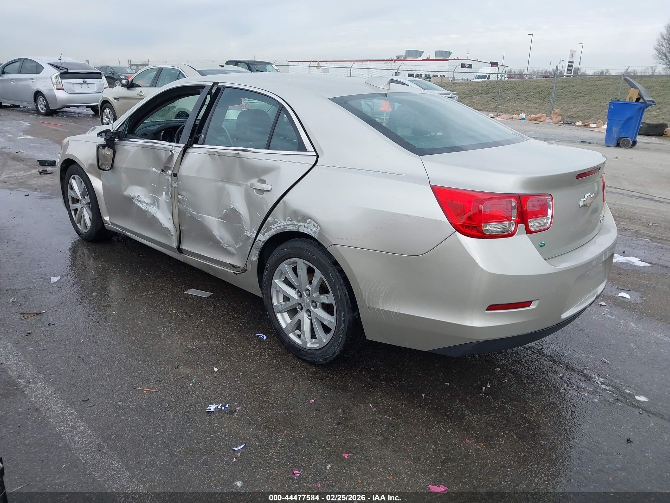 CHEVROLET MALIBU image 3