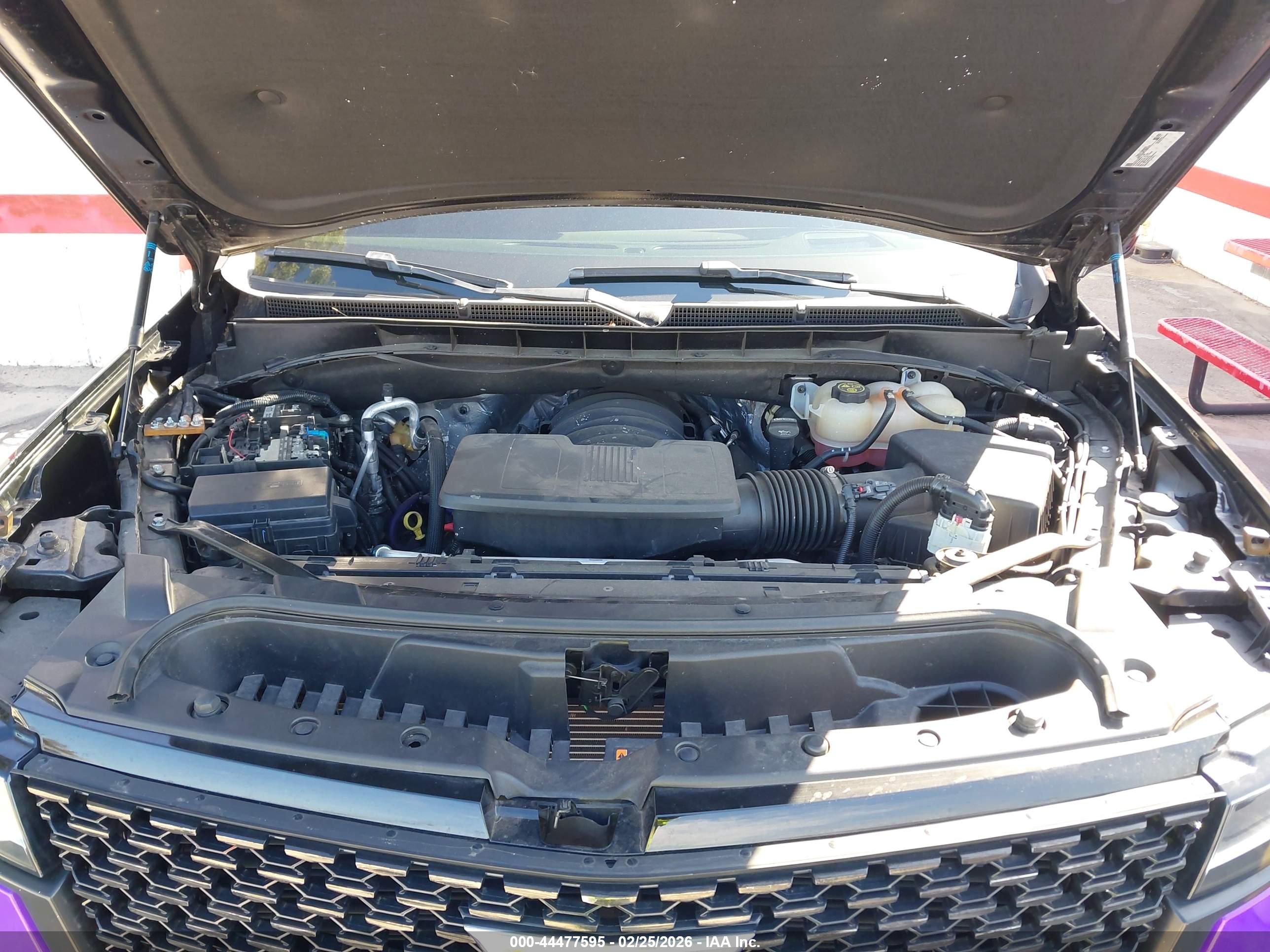 CADILLAC ESCALADE image 10