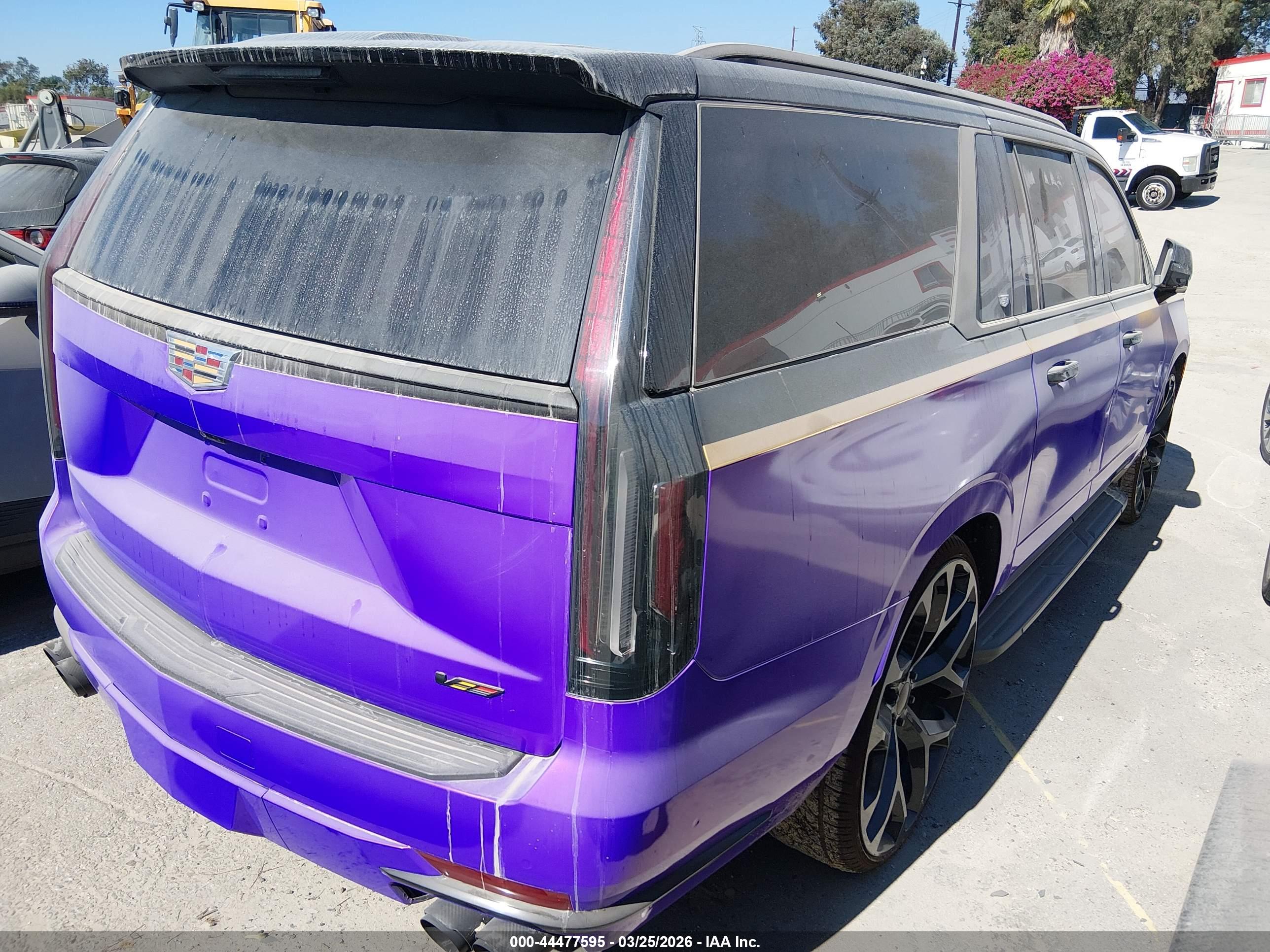 CADILLAC ESCALADE image 4