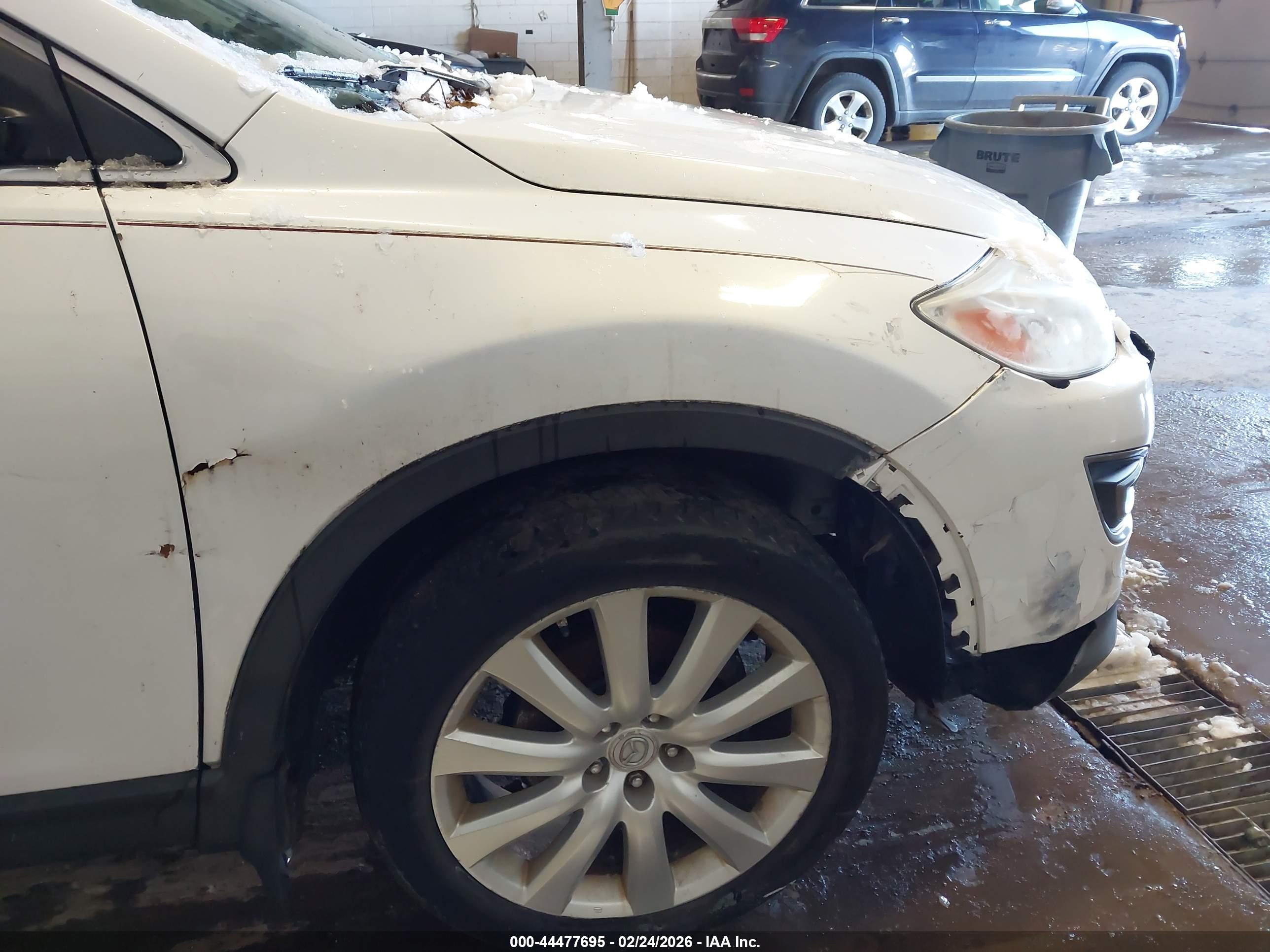 MAZDA CX-9 image 6
