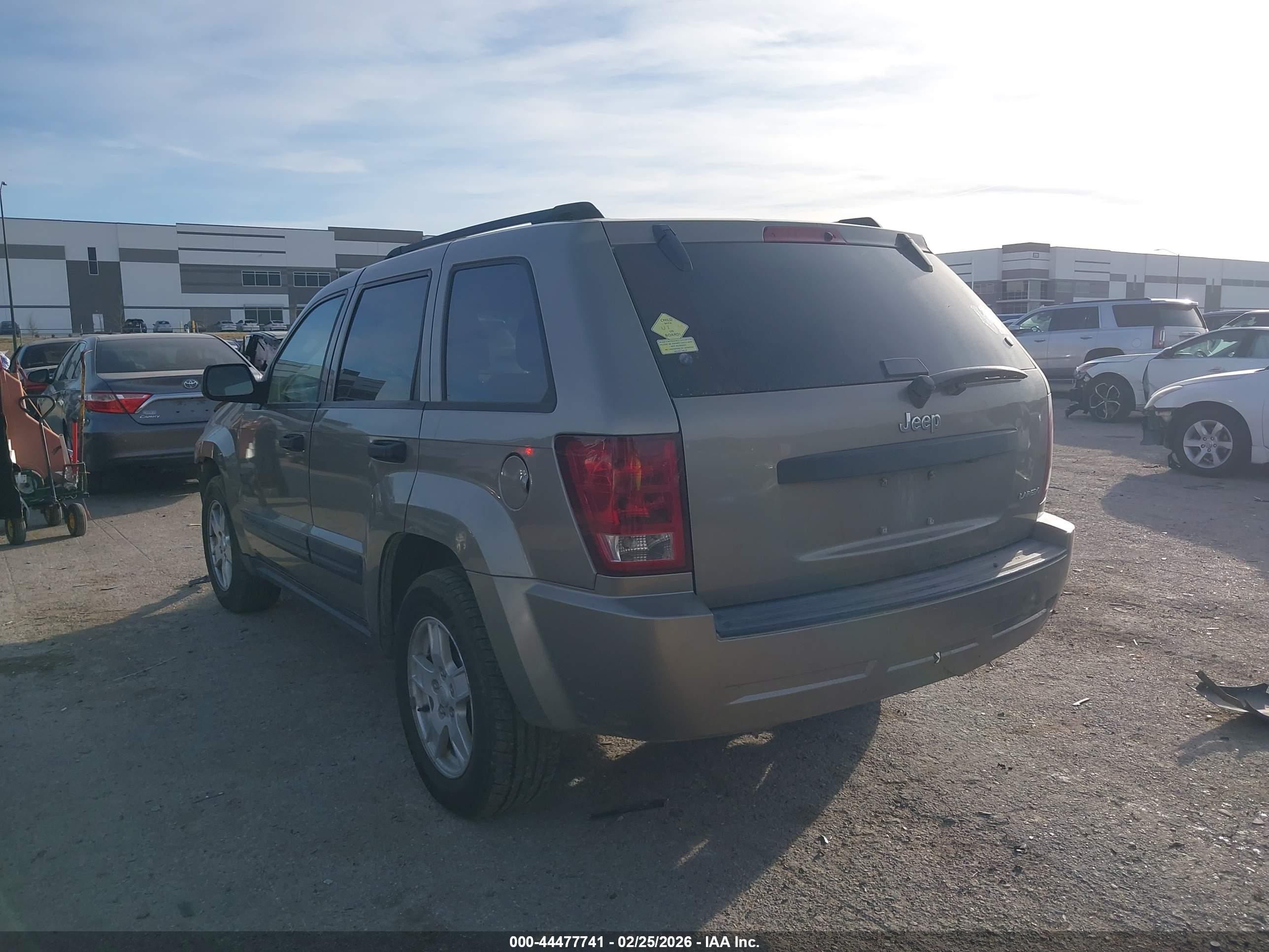 JEEP GRAND image 3