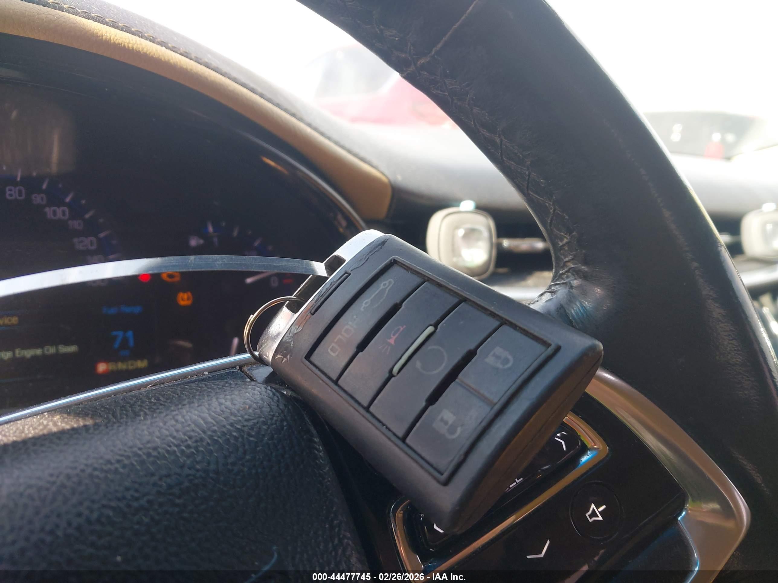 CADILLAC XTS image 11