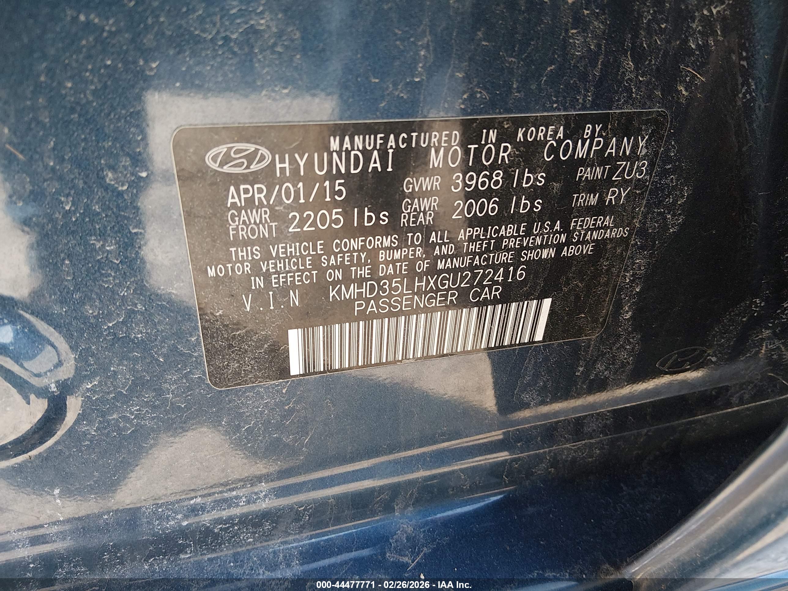 HYUNDAI ELANTRA image 9
