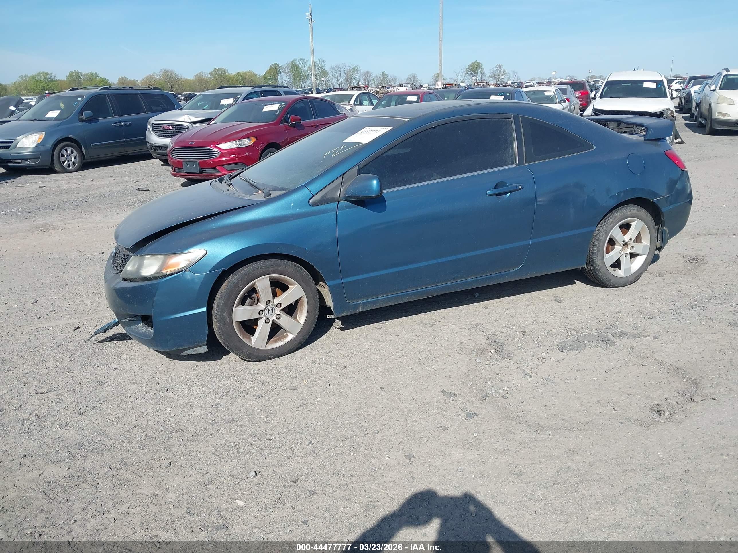 HONDA CIVIC image 2