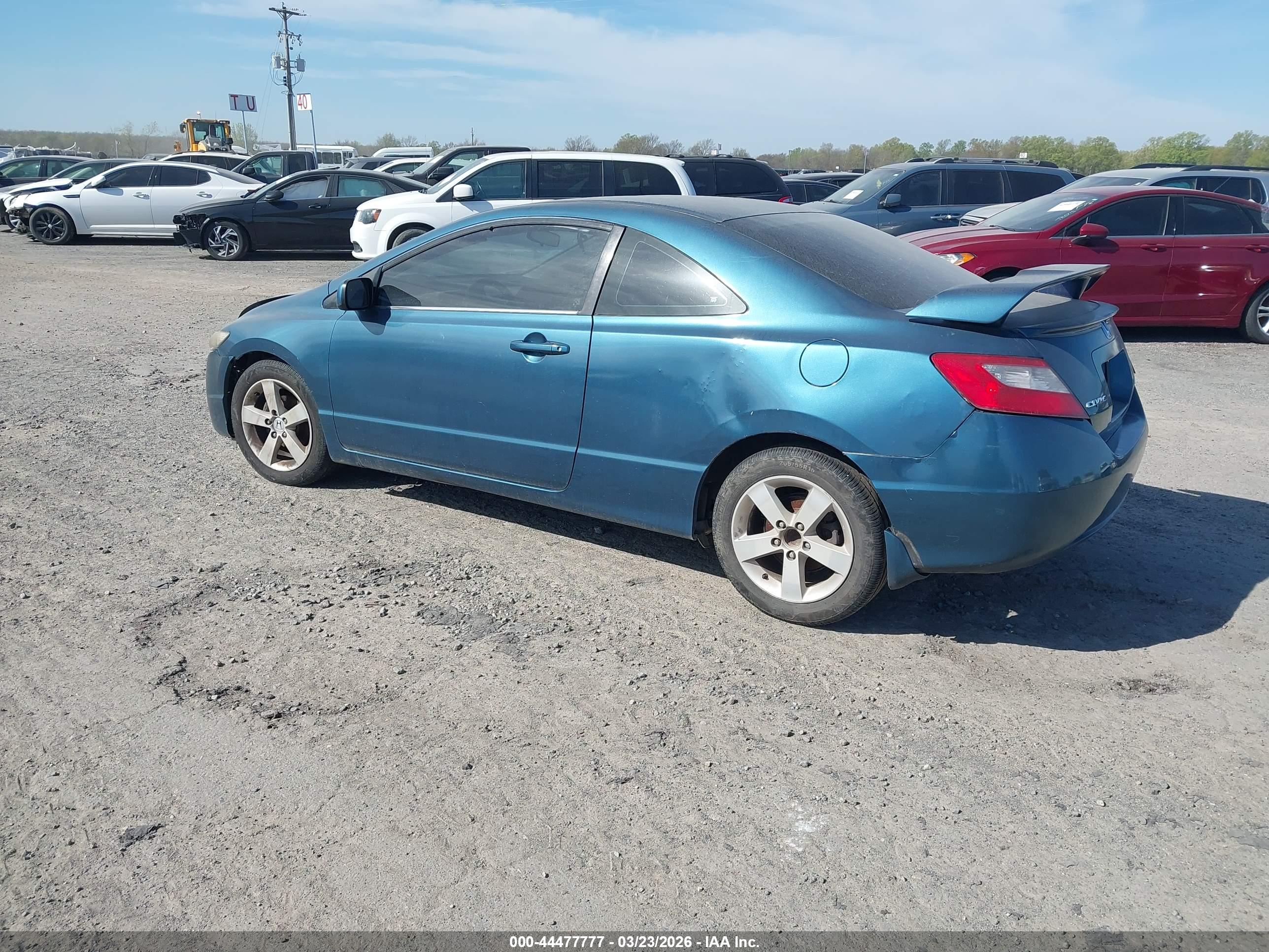 HONDA CIVIC image 3