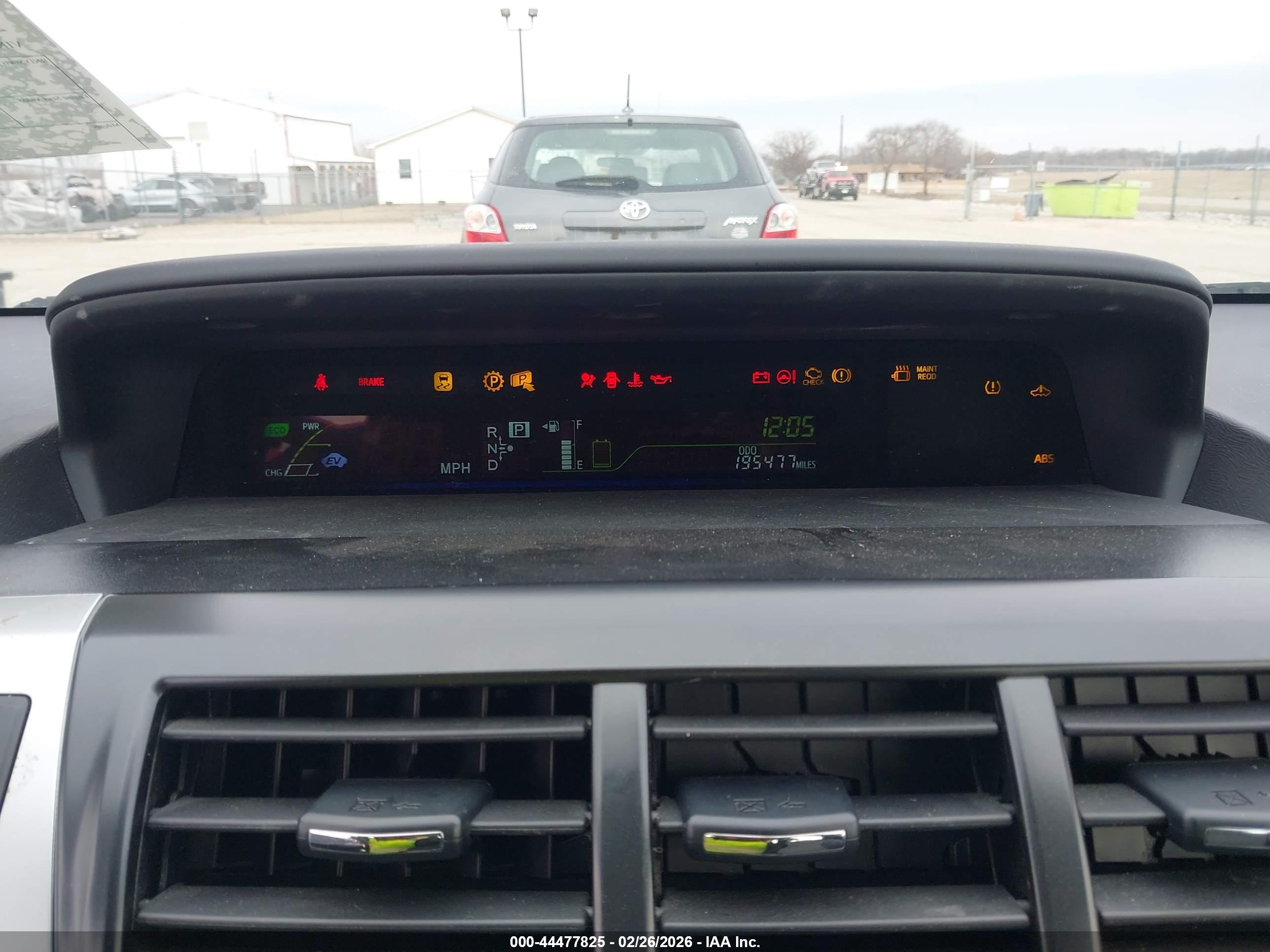 TOYOTA PRIUS image 7