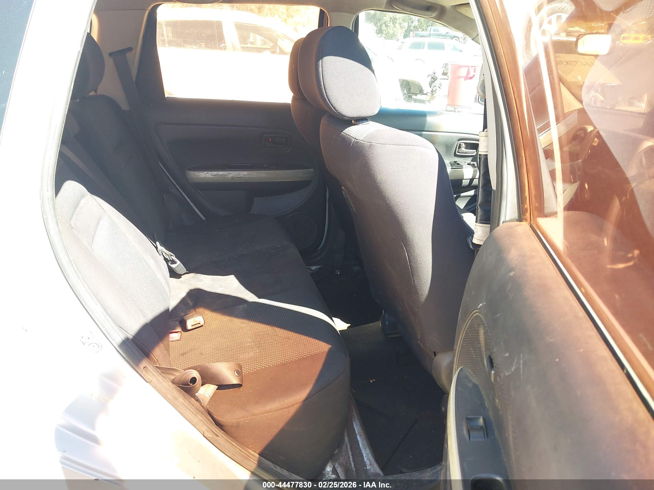 SCION XA image 8