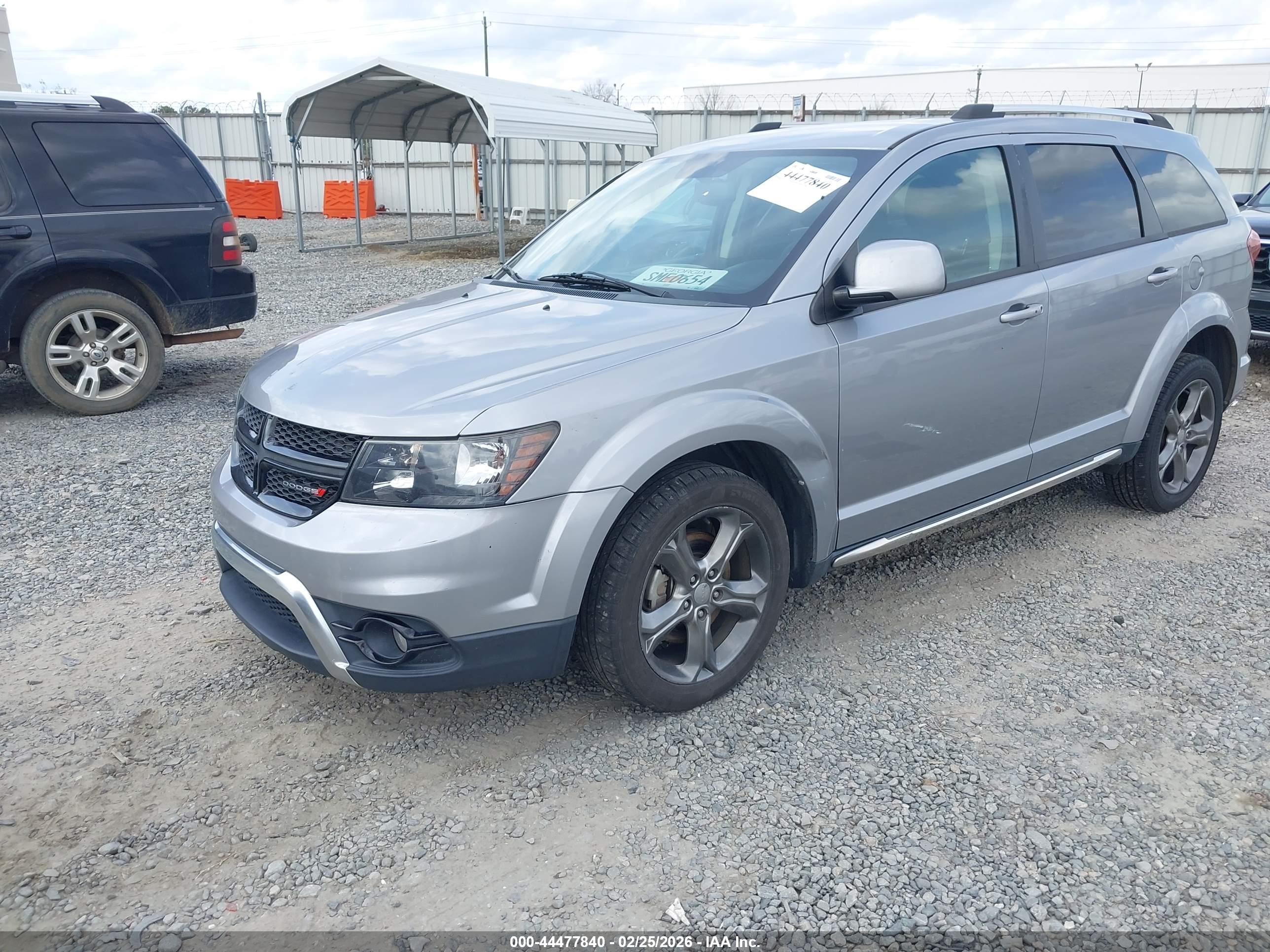DODGE JOURNEY image 2