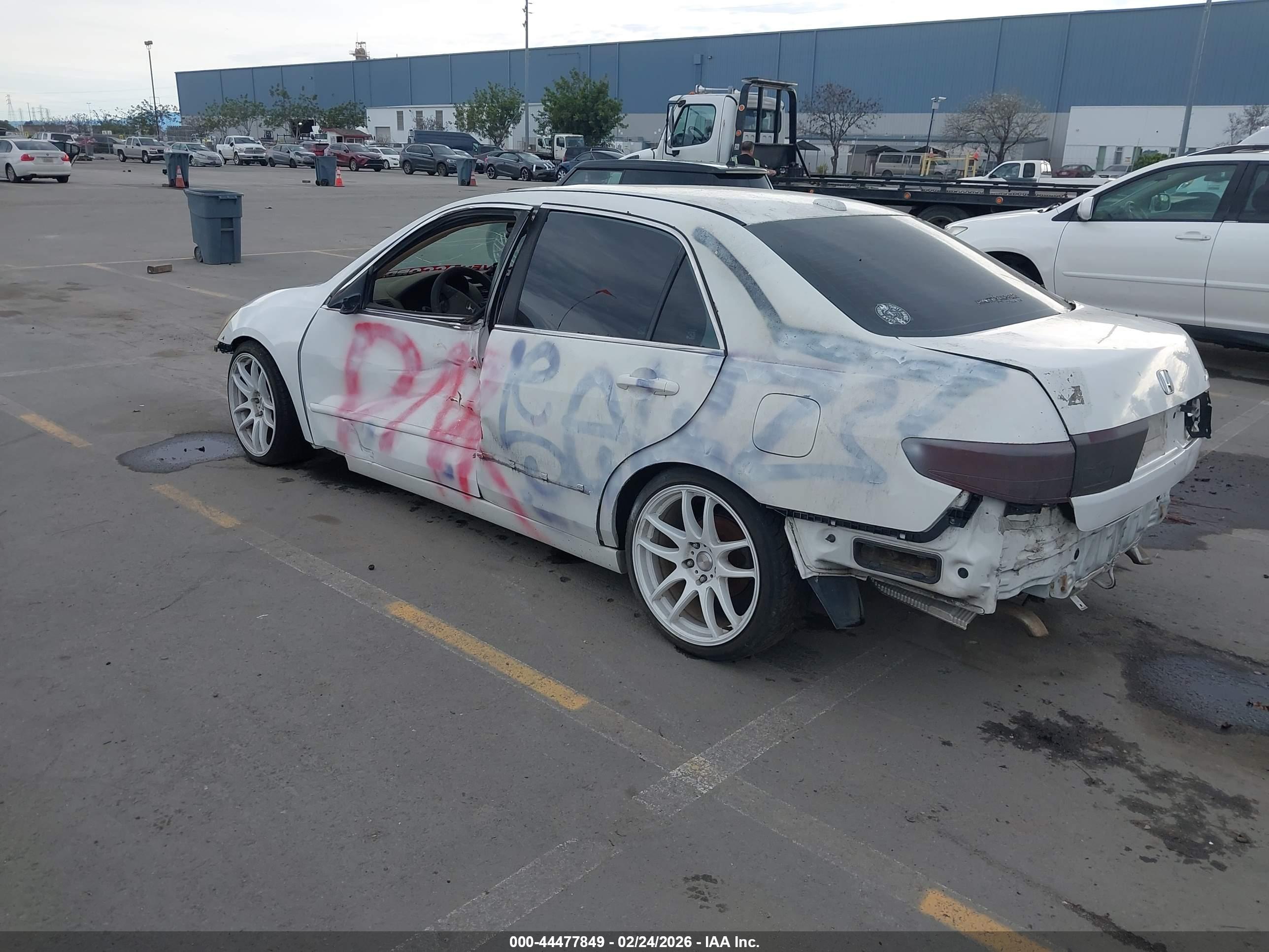 HONDA ACCORD image 3