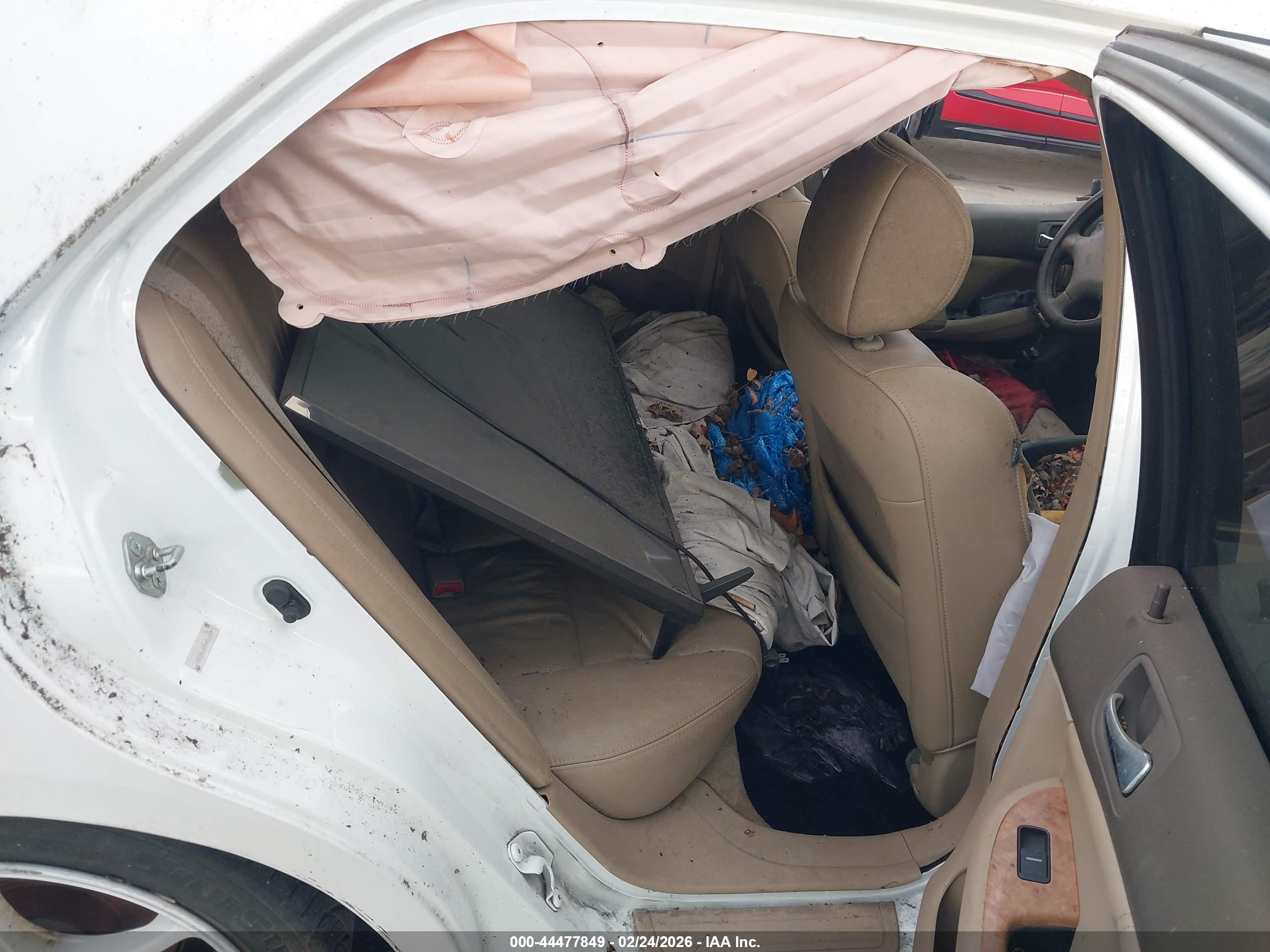 HONDA ACCORD image 8