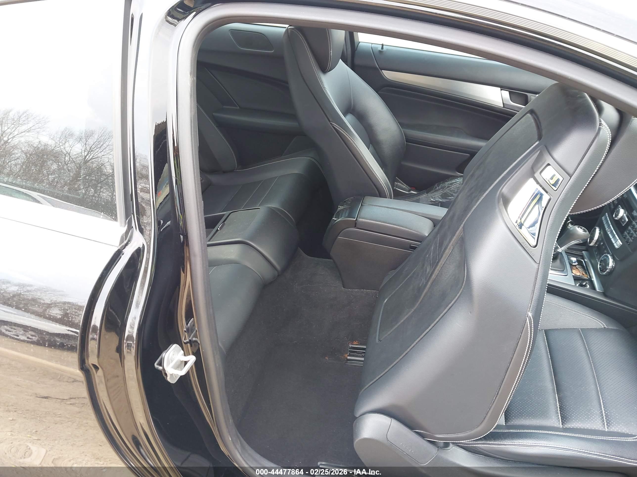 MERCEDES-BENZ C image 8