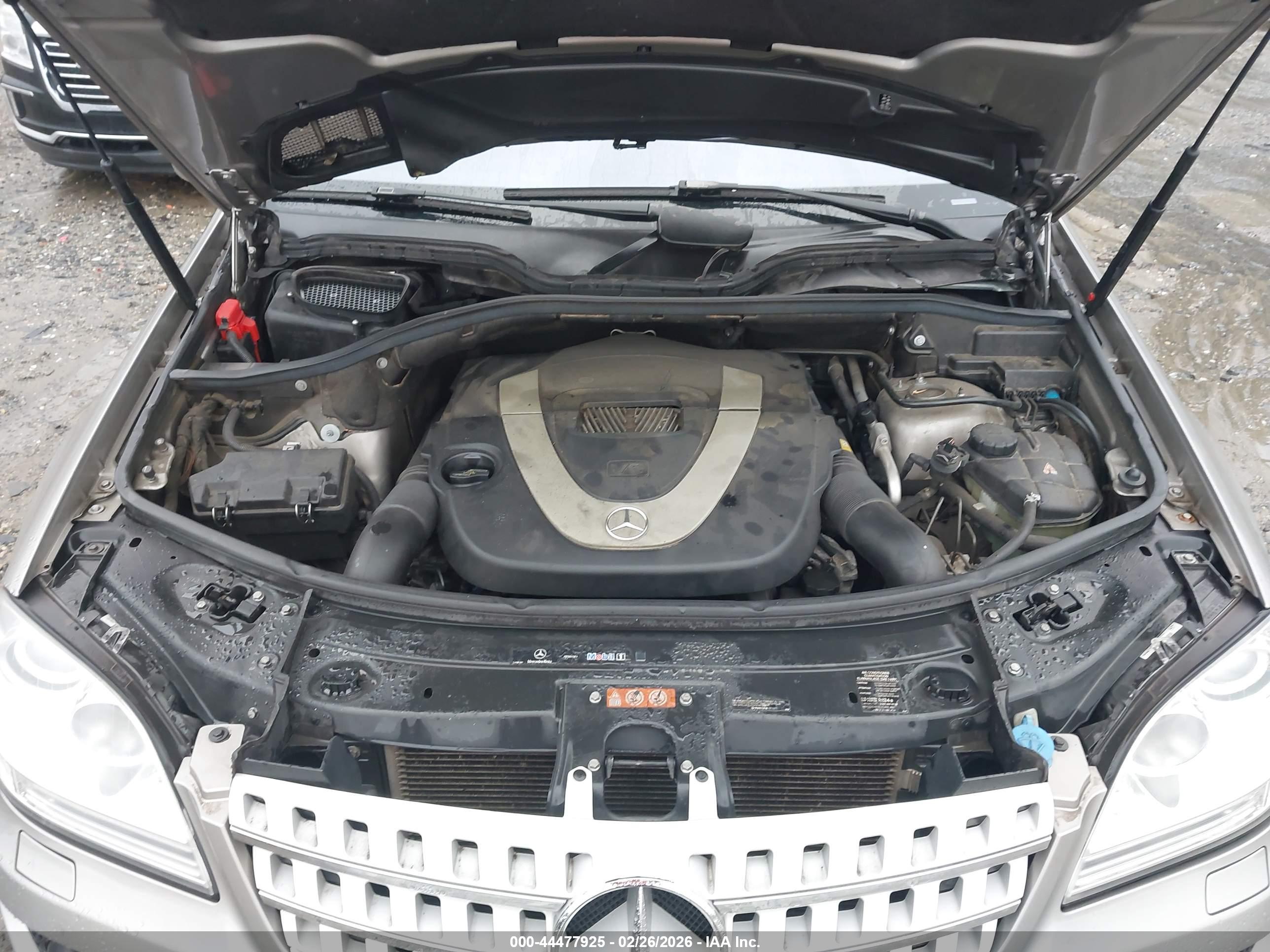 MERCEDES-BENZ ML image 10