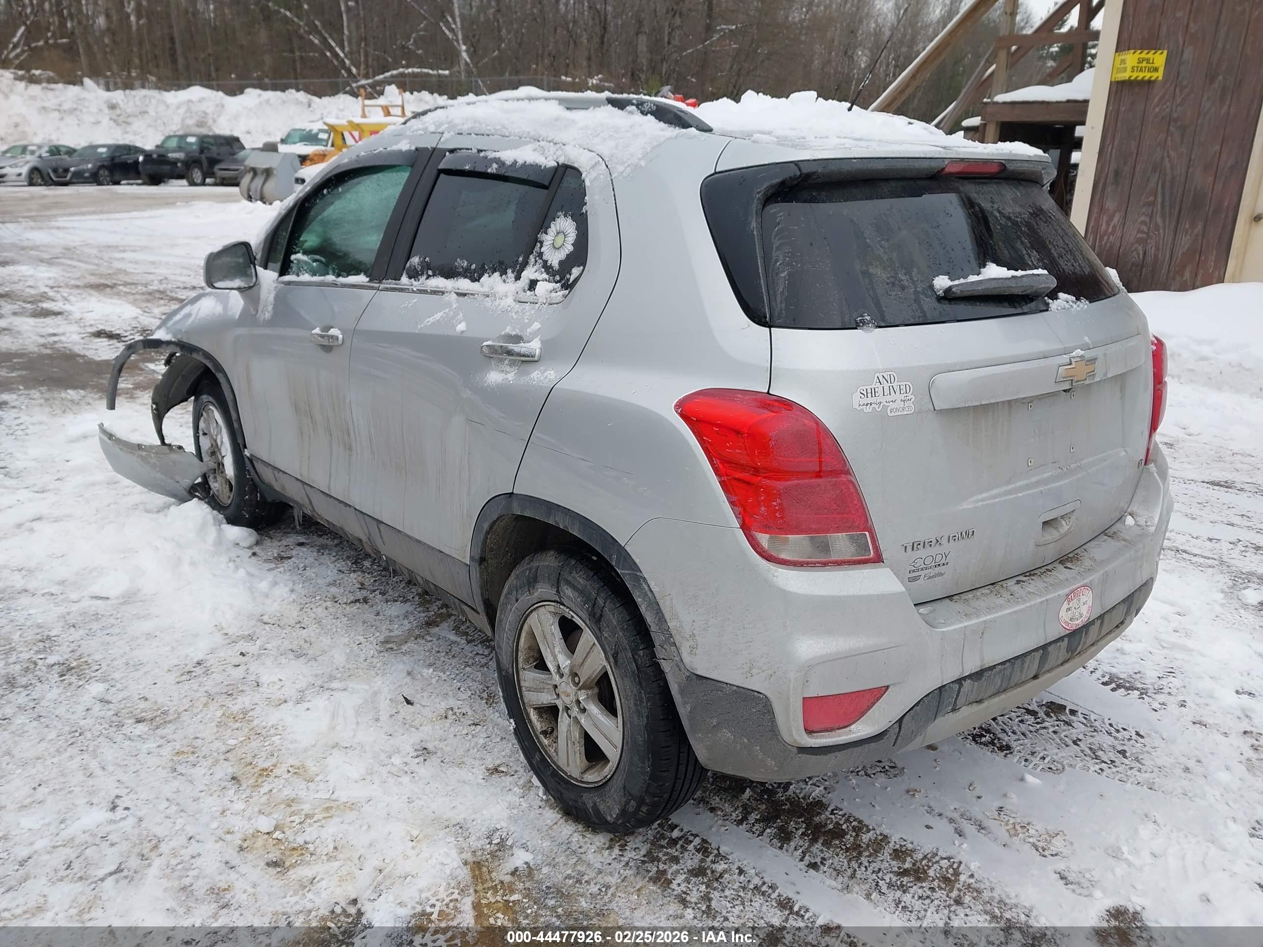 CHEVROLET TRAX image 3