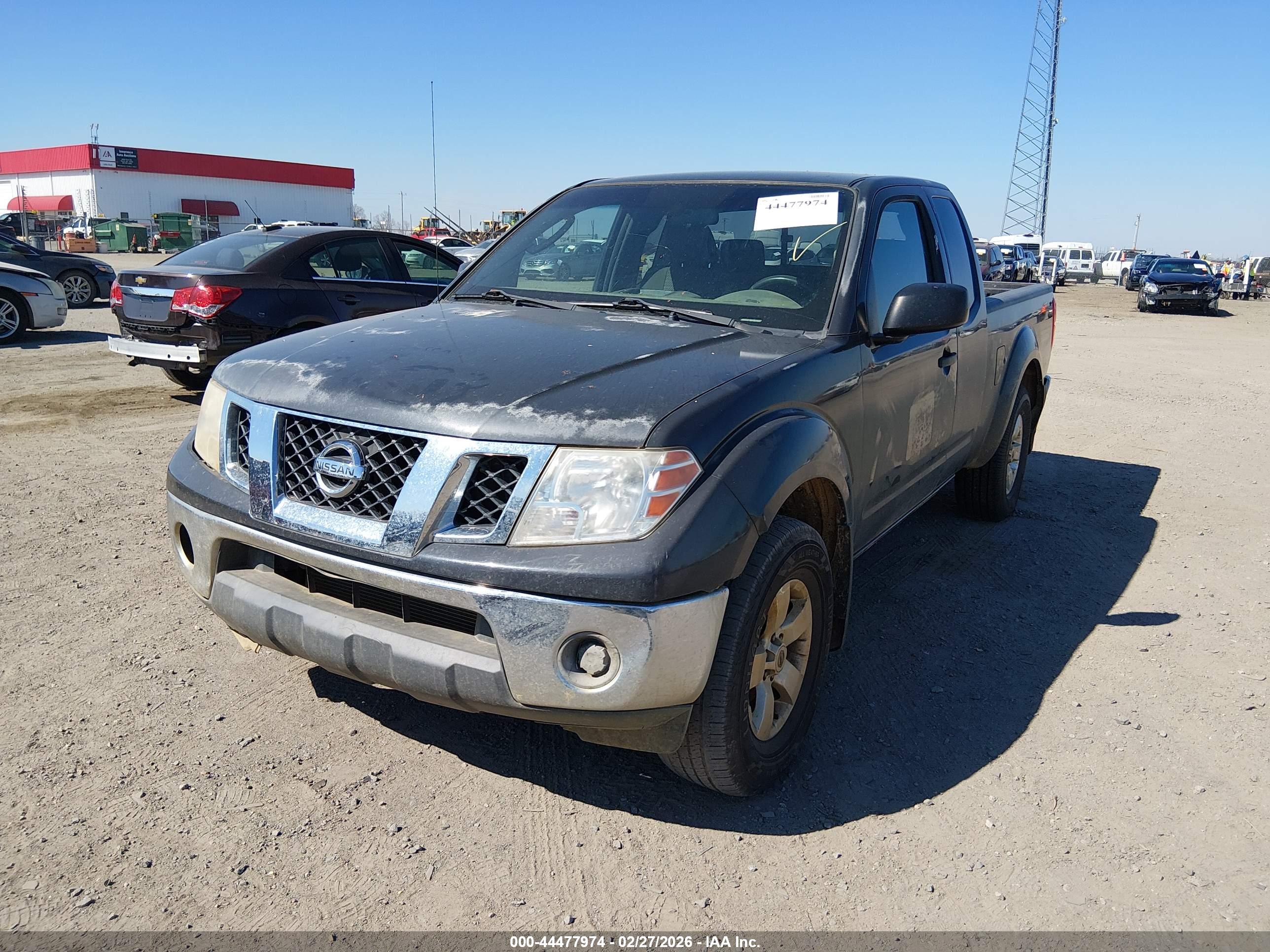 NISSAN FRONTIER image 2