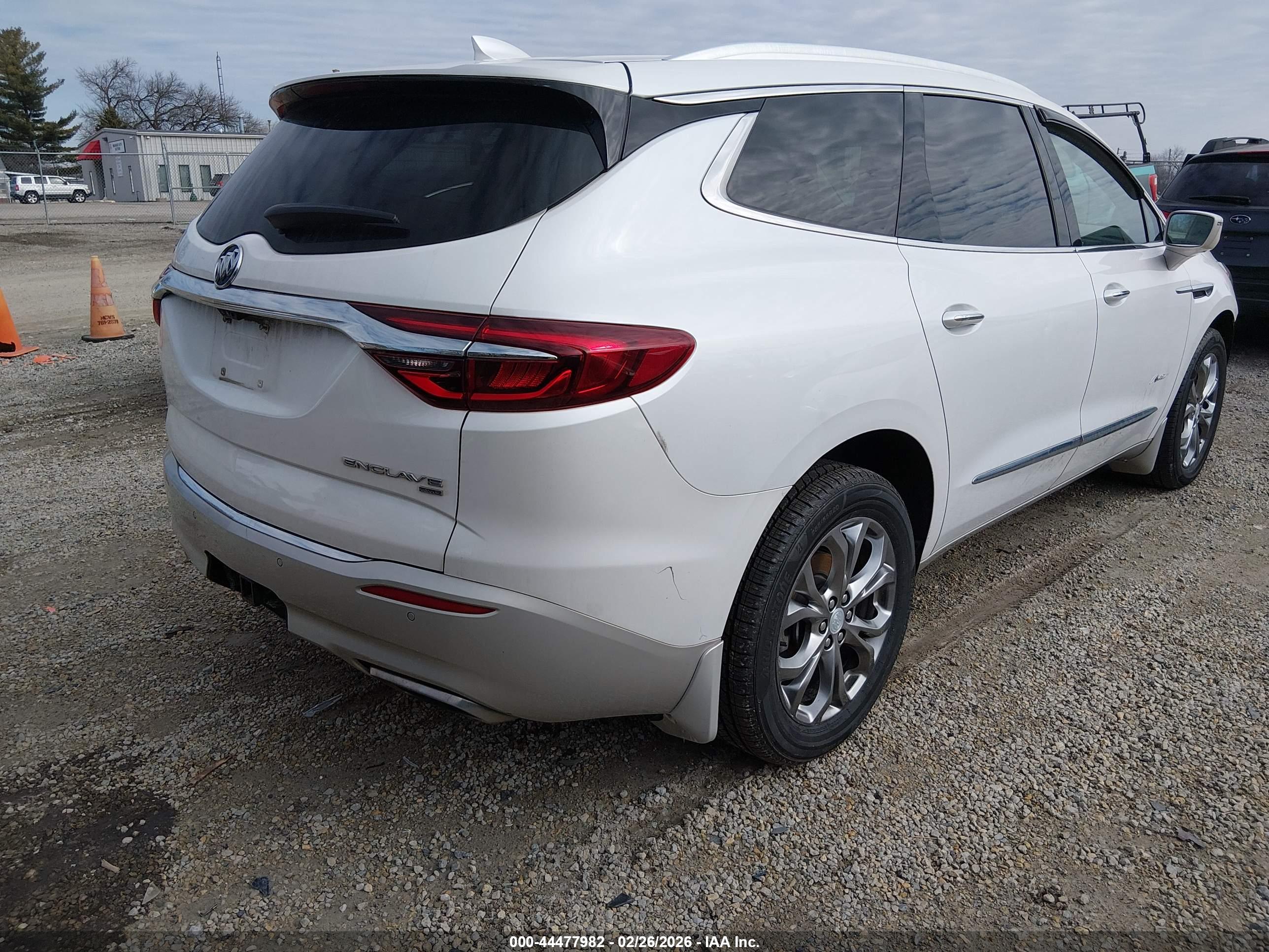 BUICK ENCLAVE image 4
