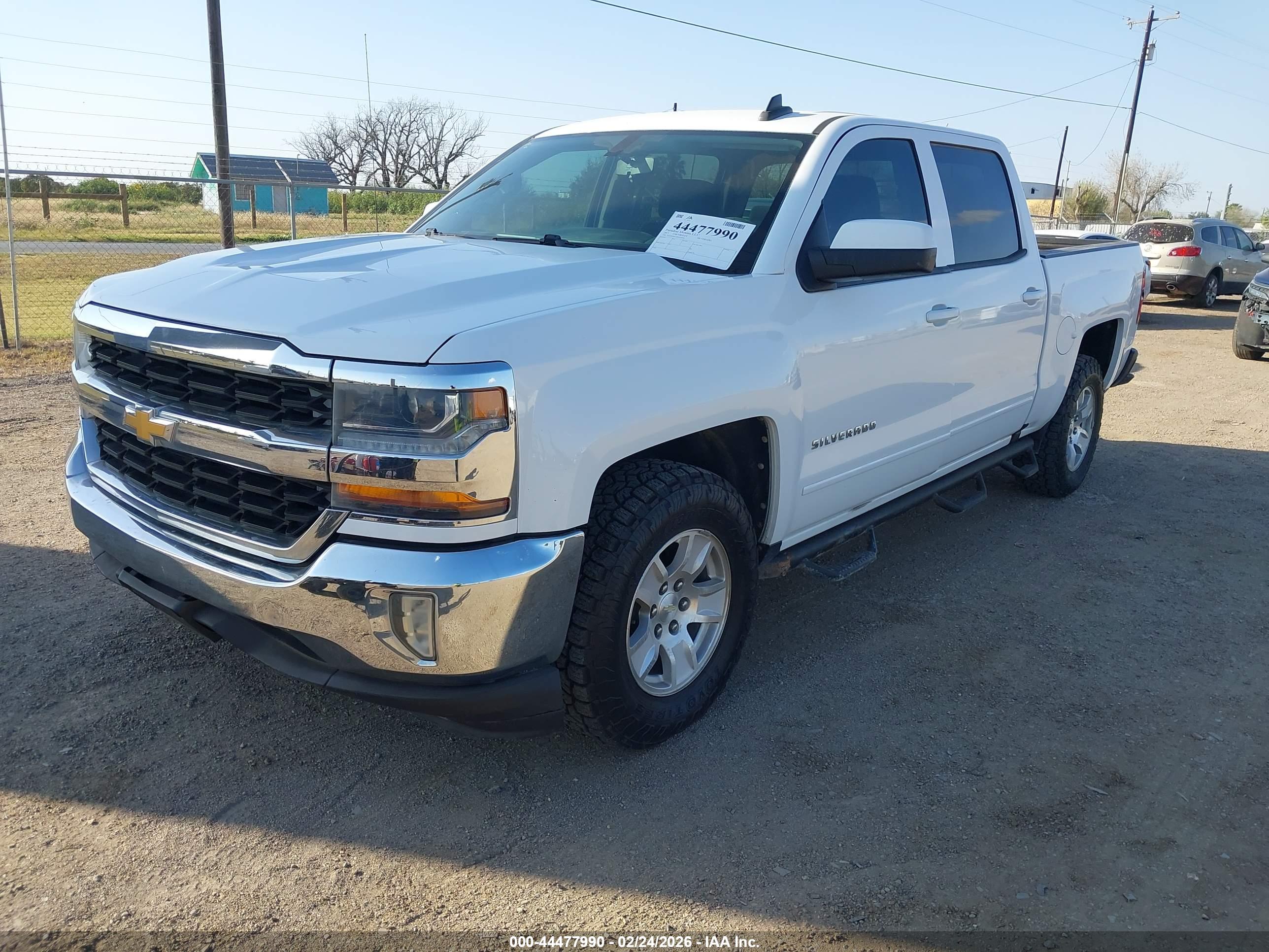 CHEVROLET SILVERADO image 2