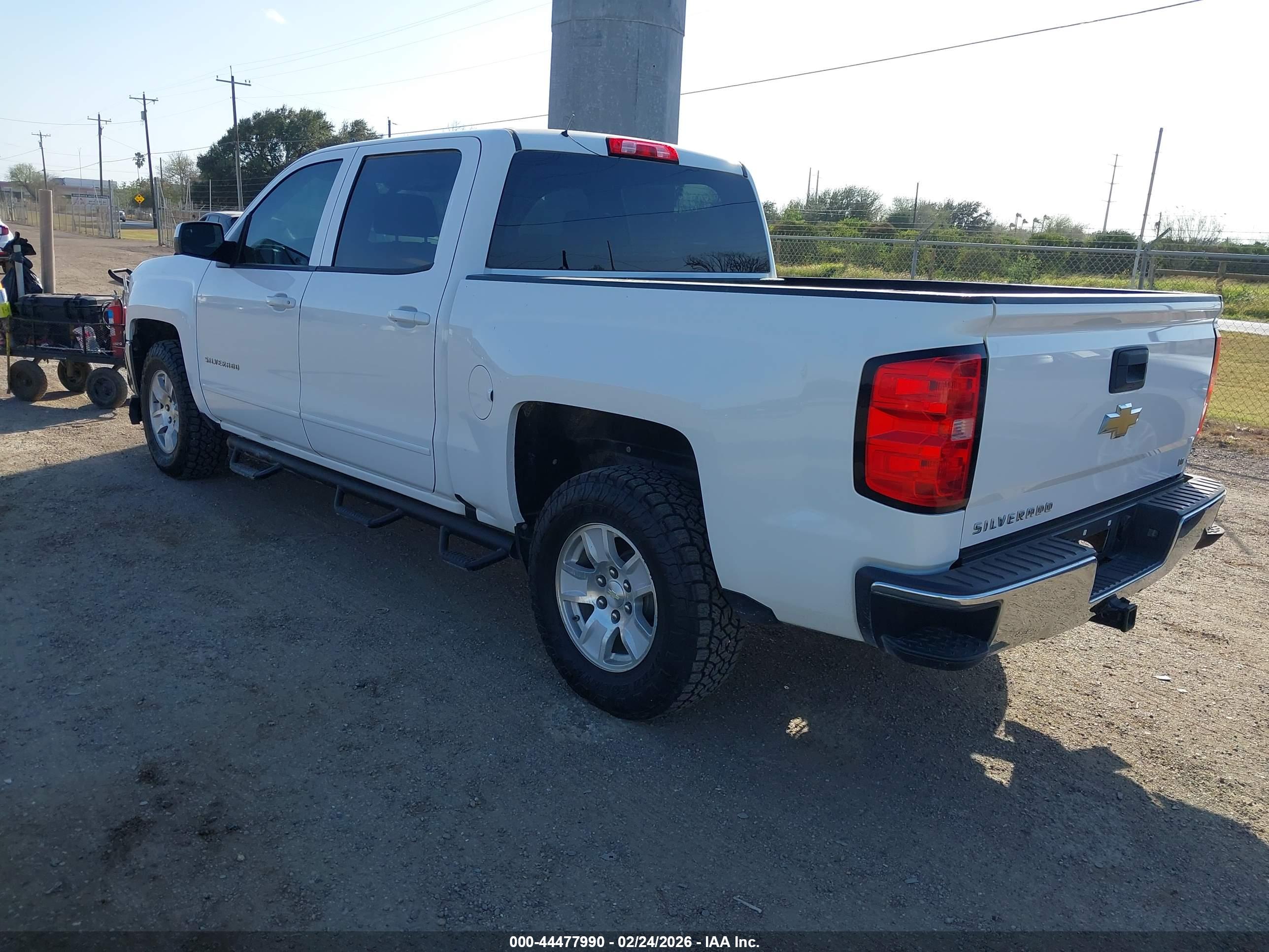 CHEVROLET SILVERADO image 3