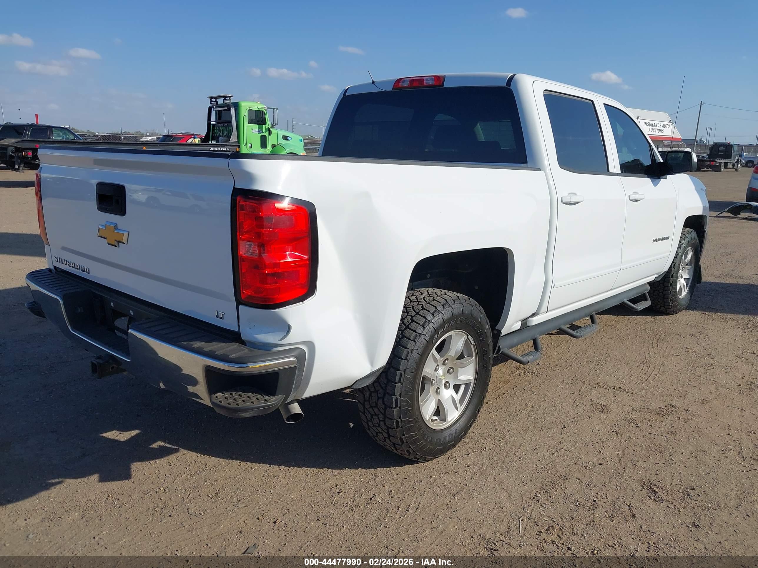 CHEVROLET SILVERADO image 4