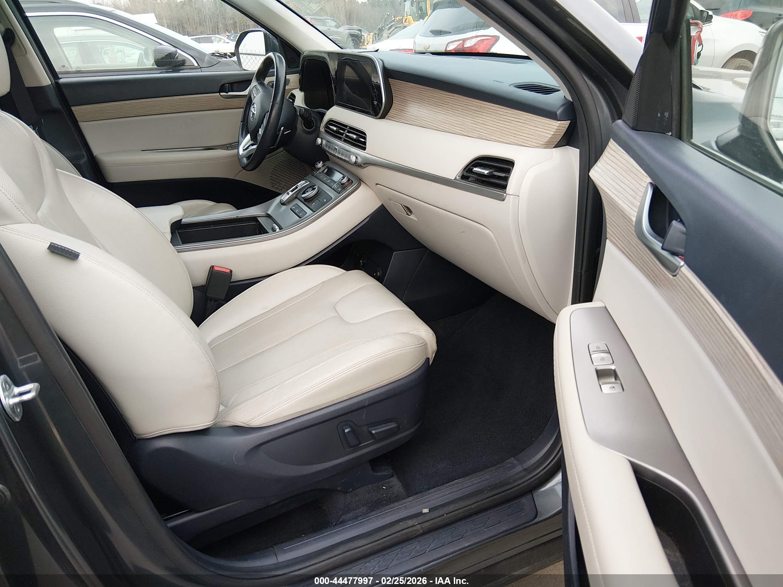 HYUNDAI PALISADE image 5