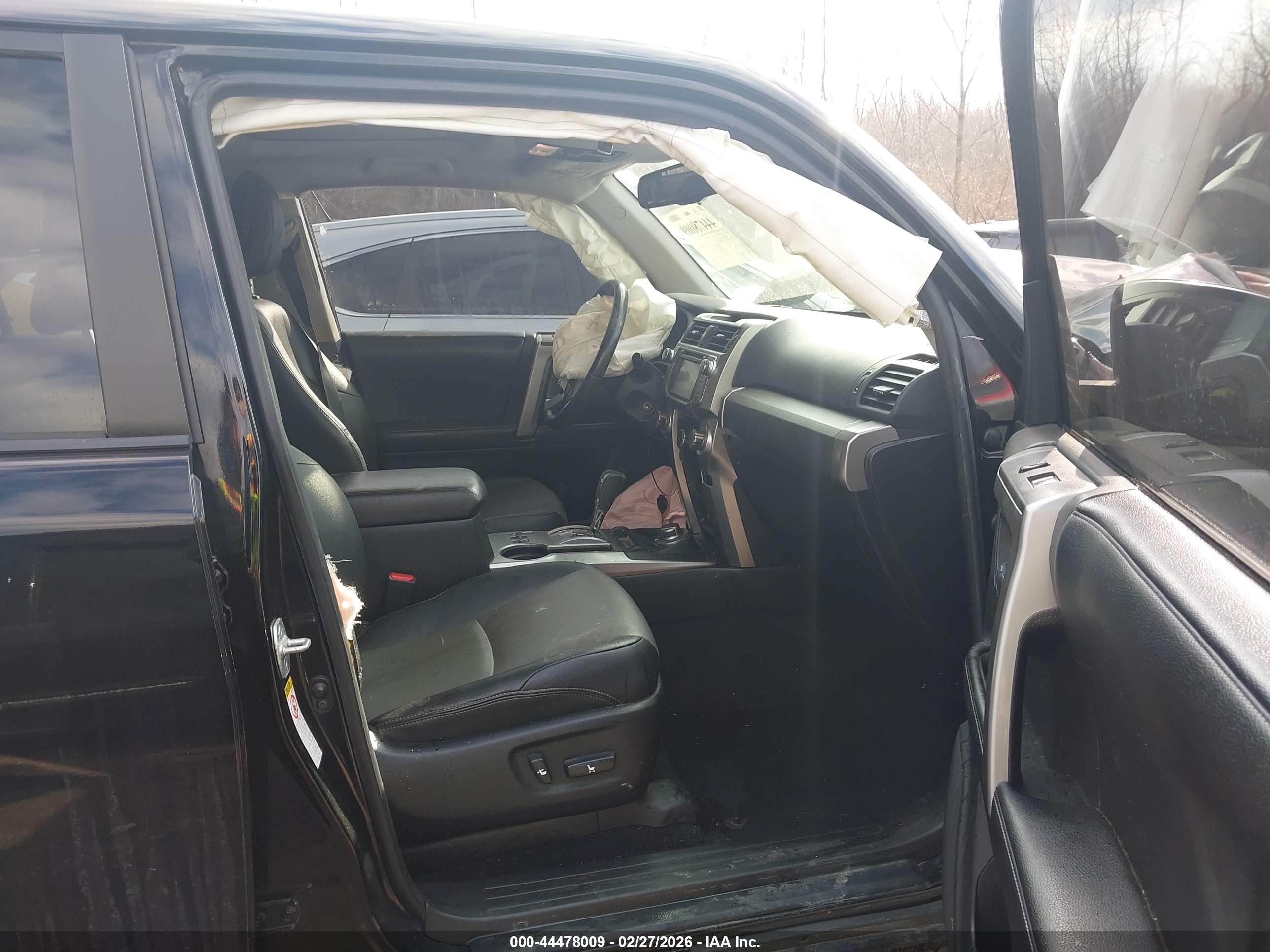 TOYOTA 4RUNNER image 5