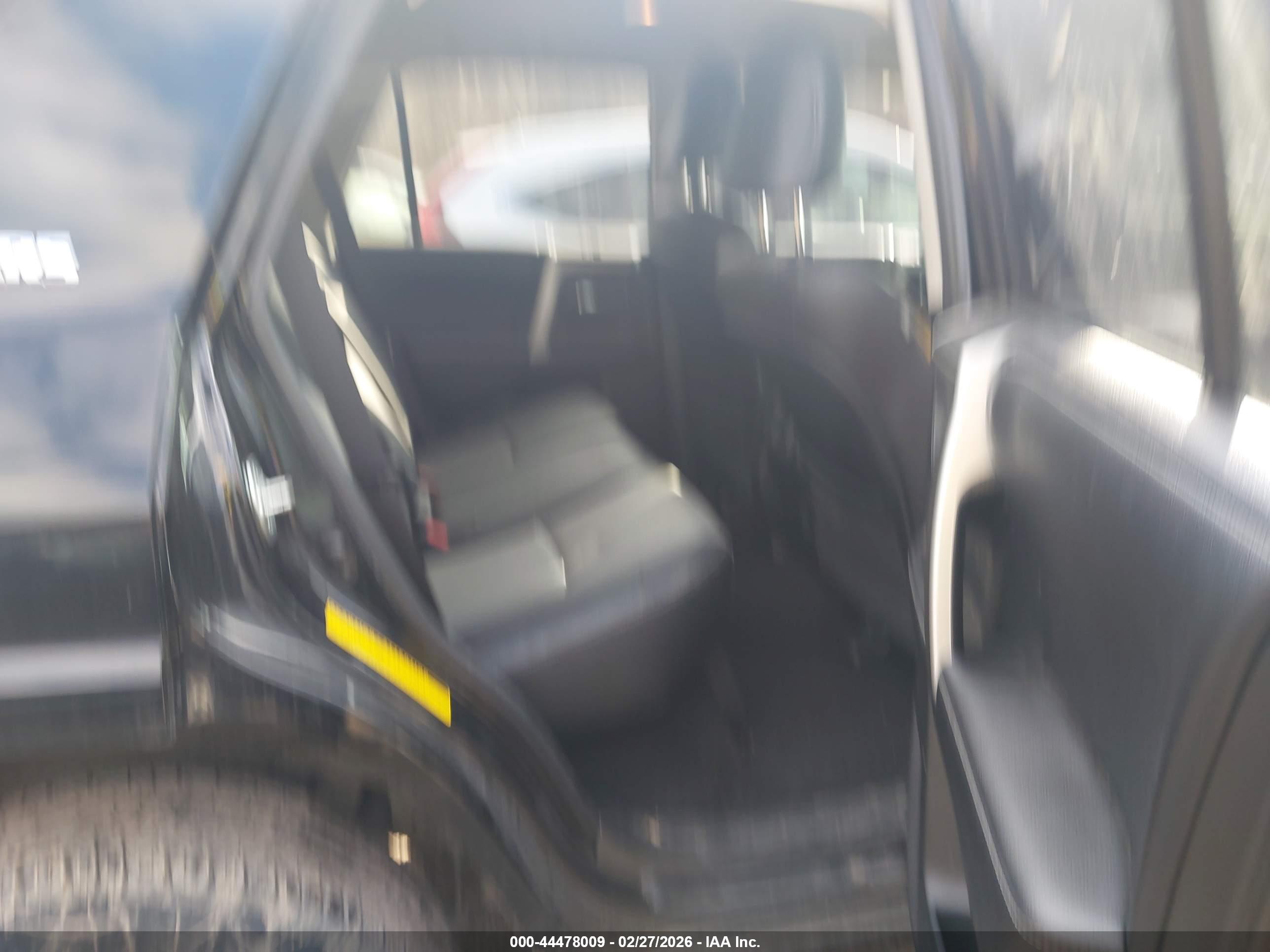 TOYOTA 4RUNNER image 8