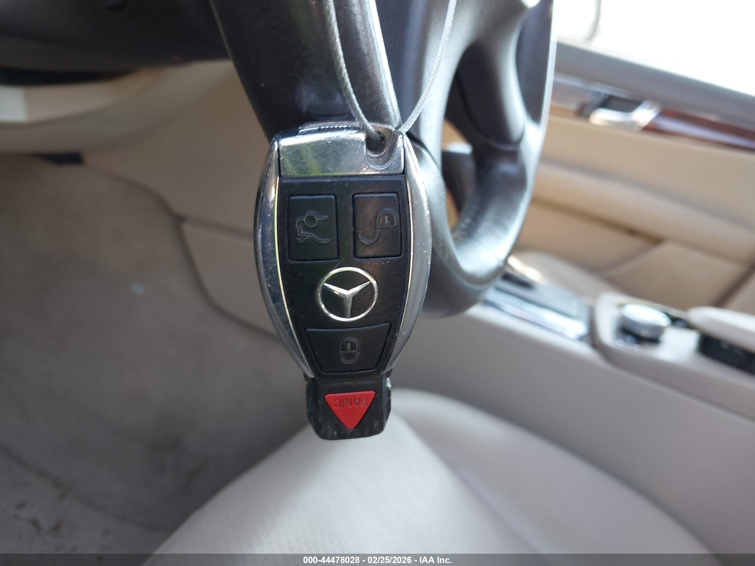 MERCEDES-BENZ C image 11
