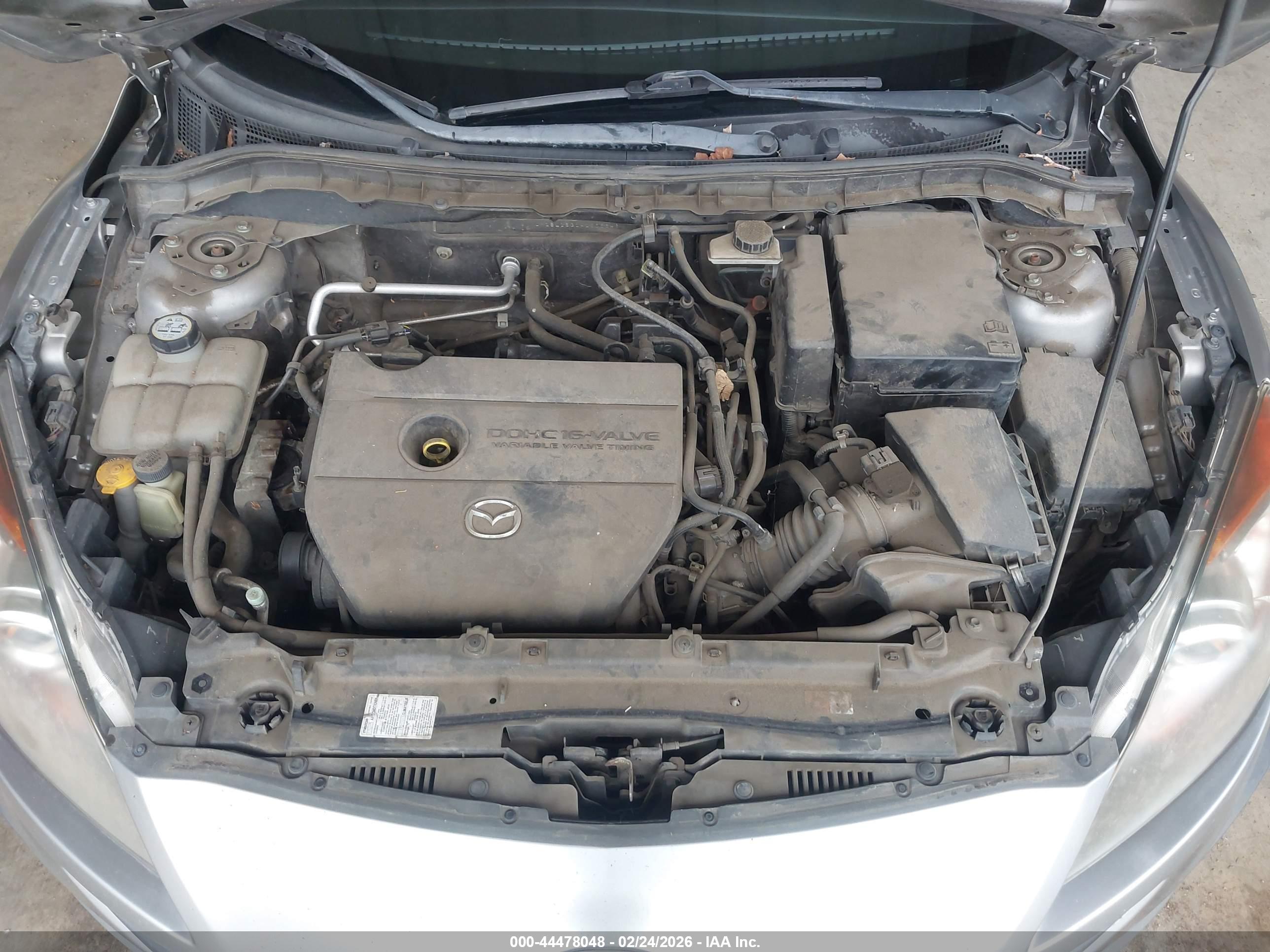 MAZDA MAZDA3 image 10