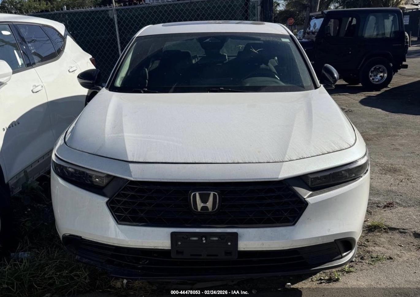 HONDA ACCORD image 6